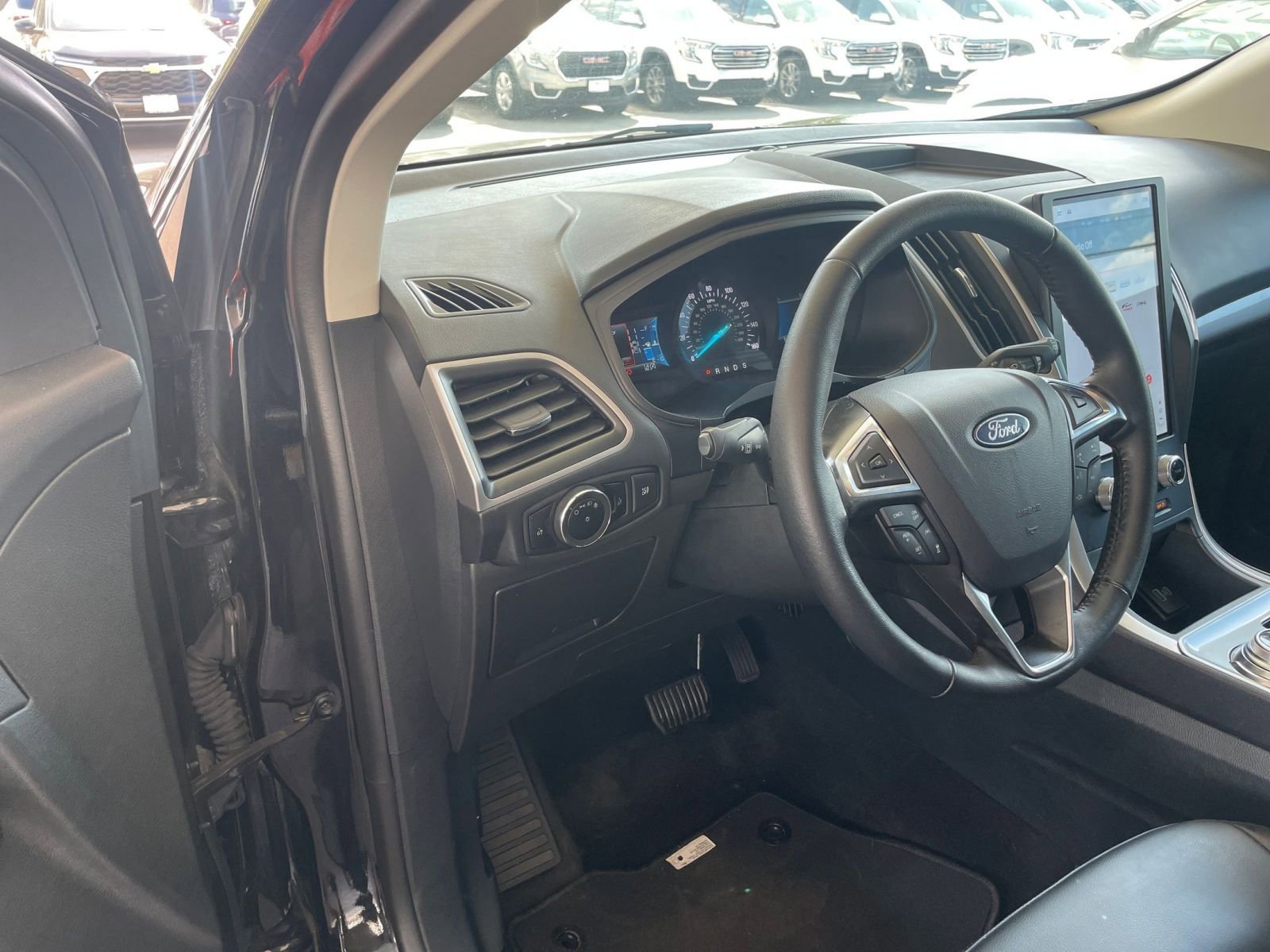 Thumbnail: 2024 Ford Edge - 34