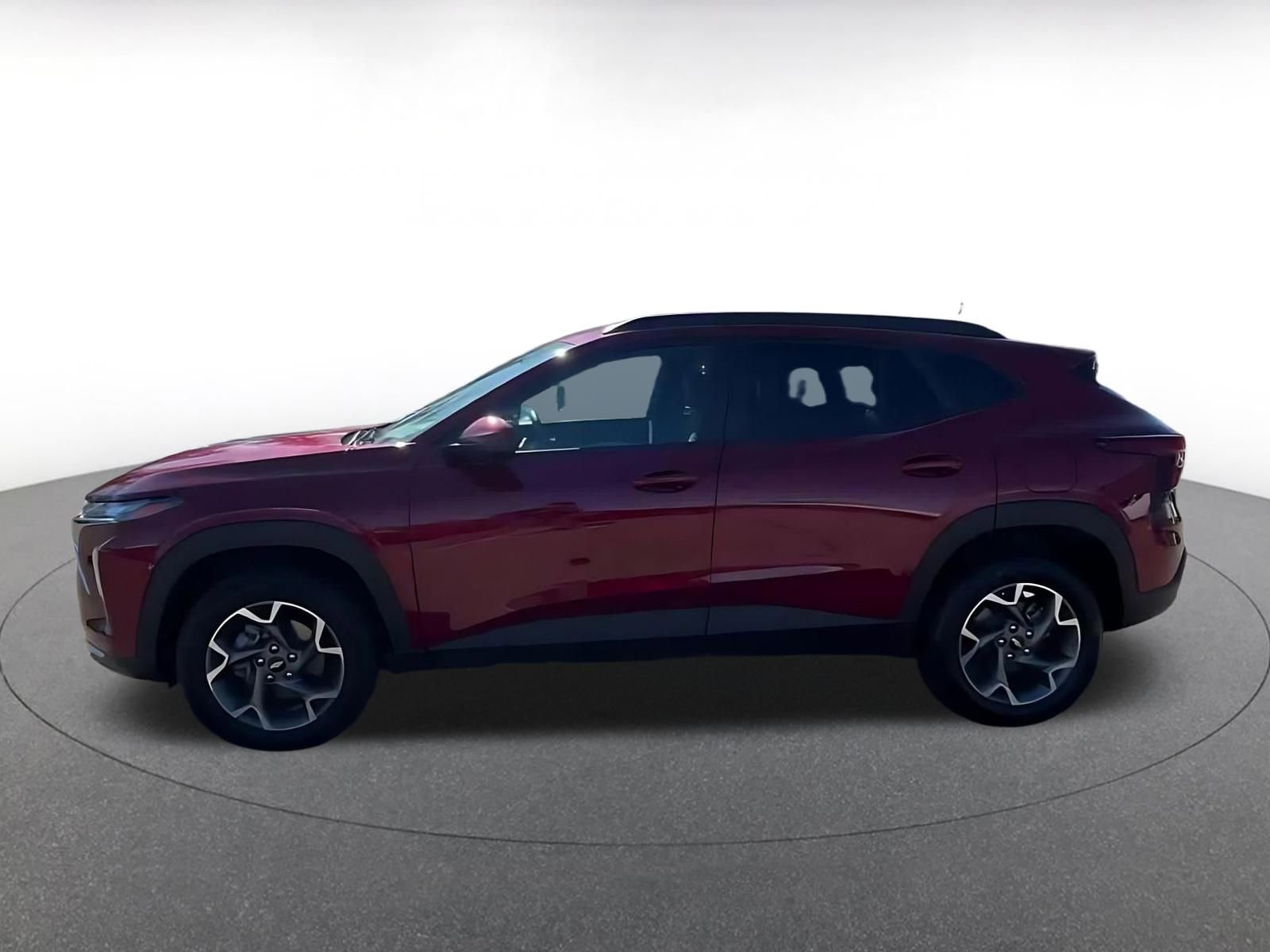Thumbnail: 2025 Chevrolet Trax - 9