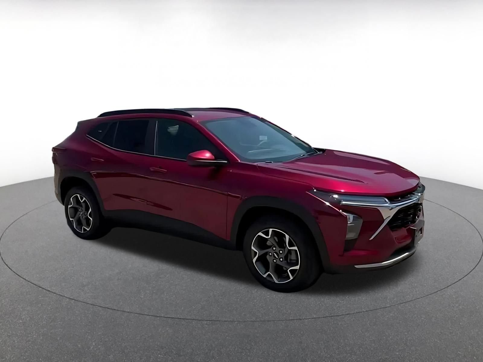 Thumbnail: 2025 Chevrolet Trax - 2
