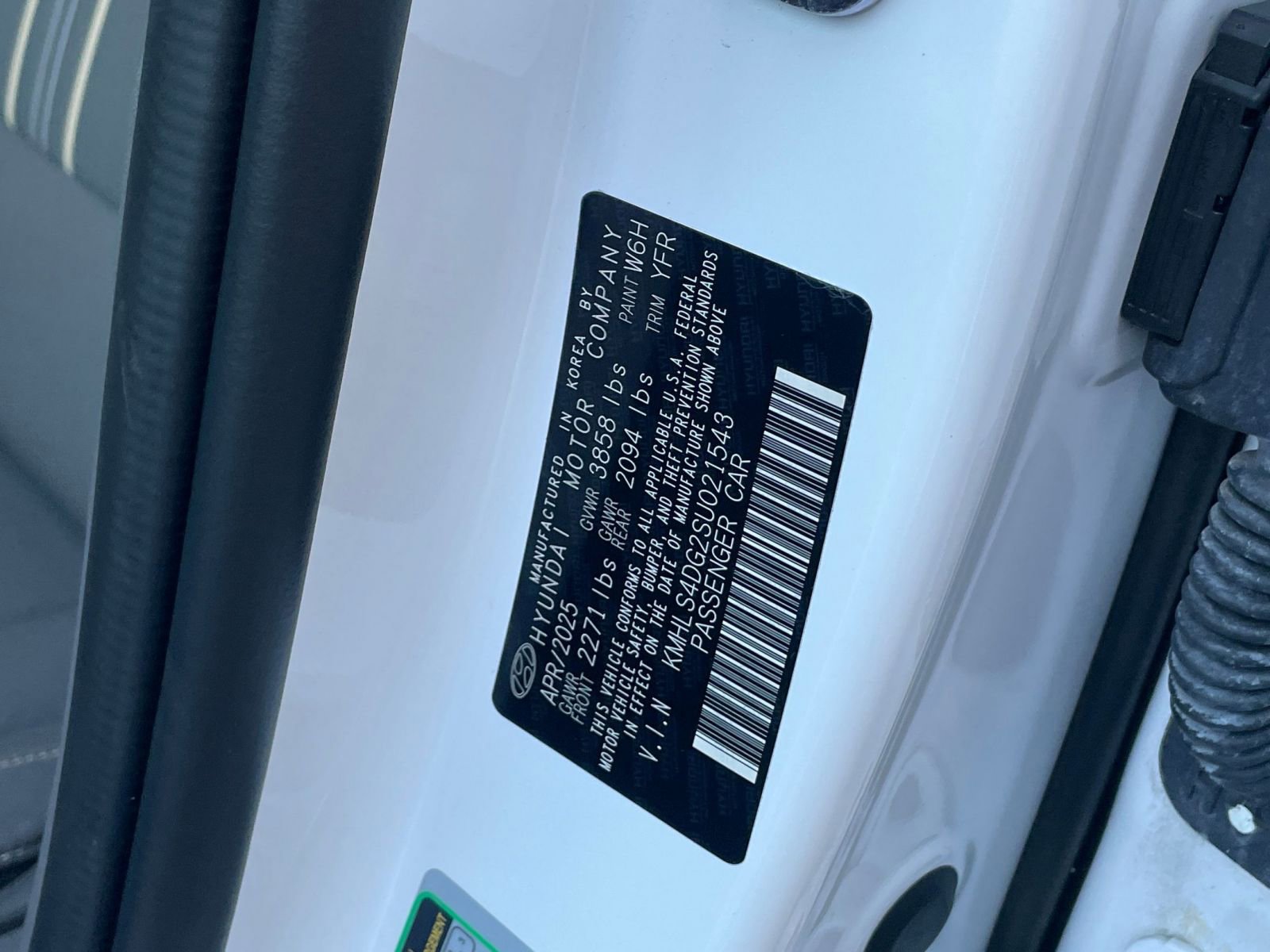 Thumbnail: 2025 Hyundai Elantra - 28