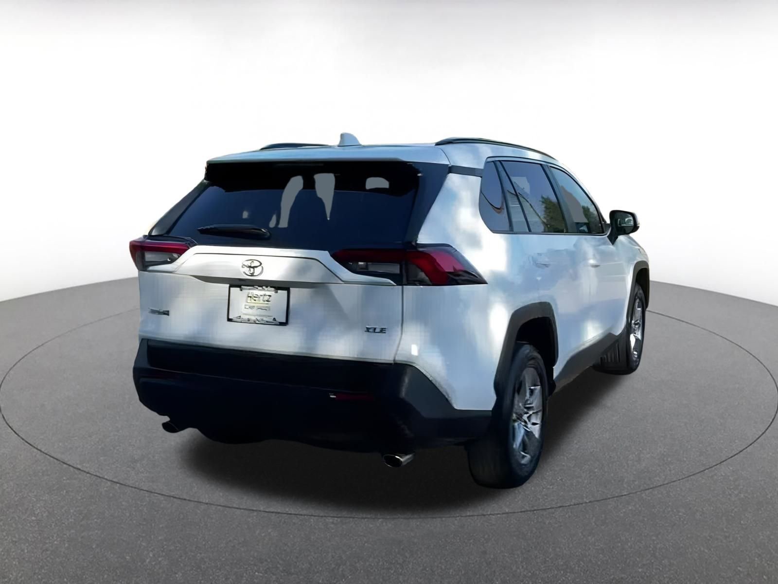 Thumbnail: 2025 Toyota RAV4 - 12