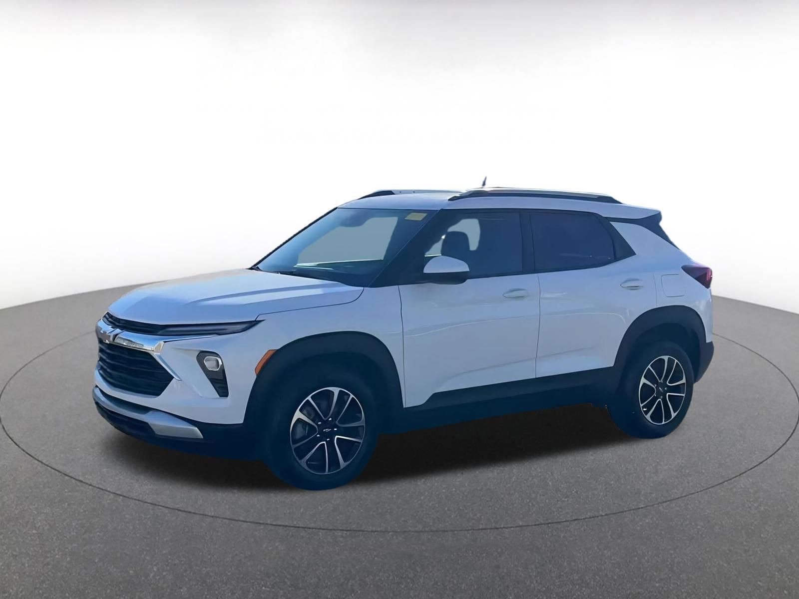 Thumbnail: 2025 Chevrolet TrailBlazer - 8