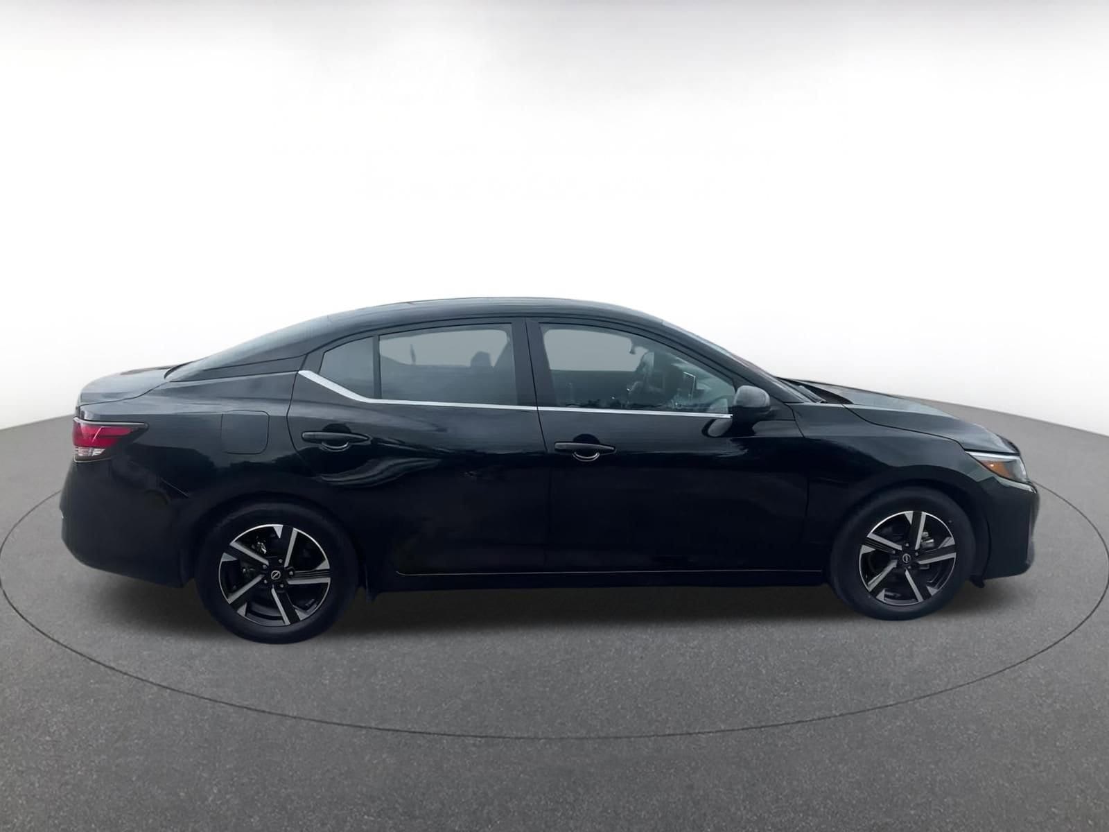 2024 Nissan Sentra SV 16