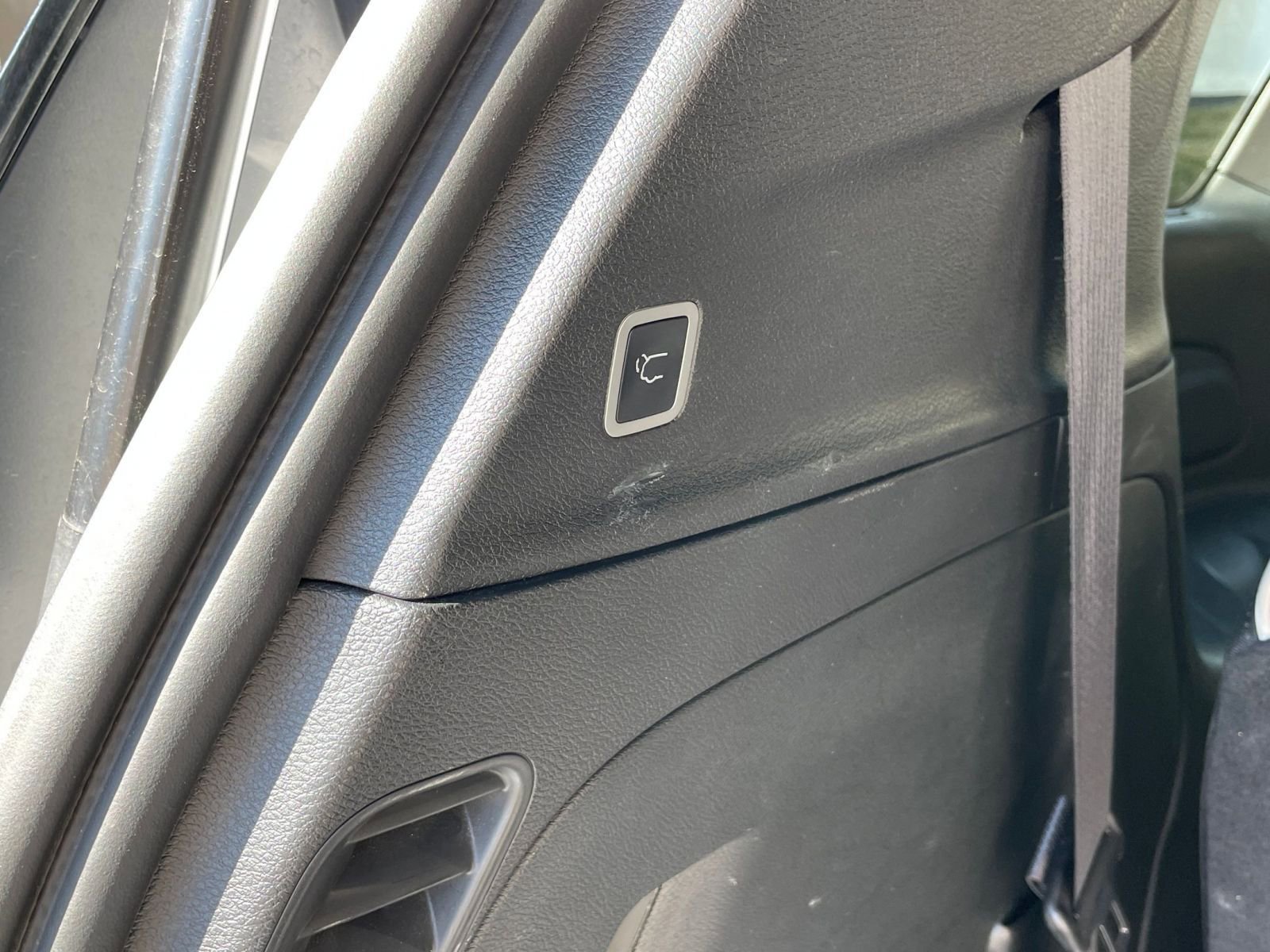 Thumbnail: 2025 Chrysler Pacifica - 24