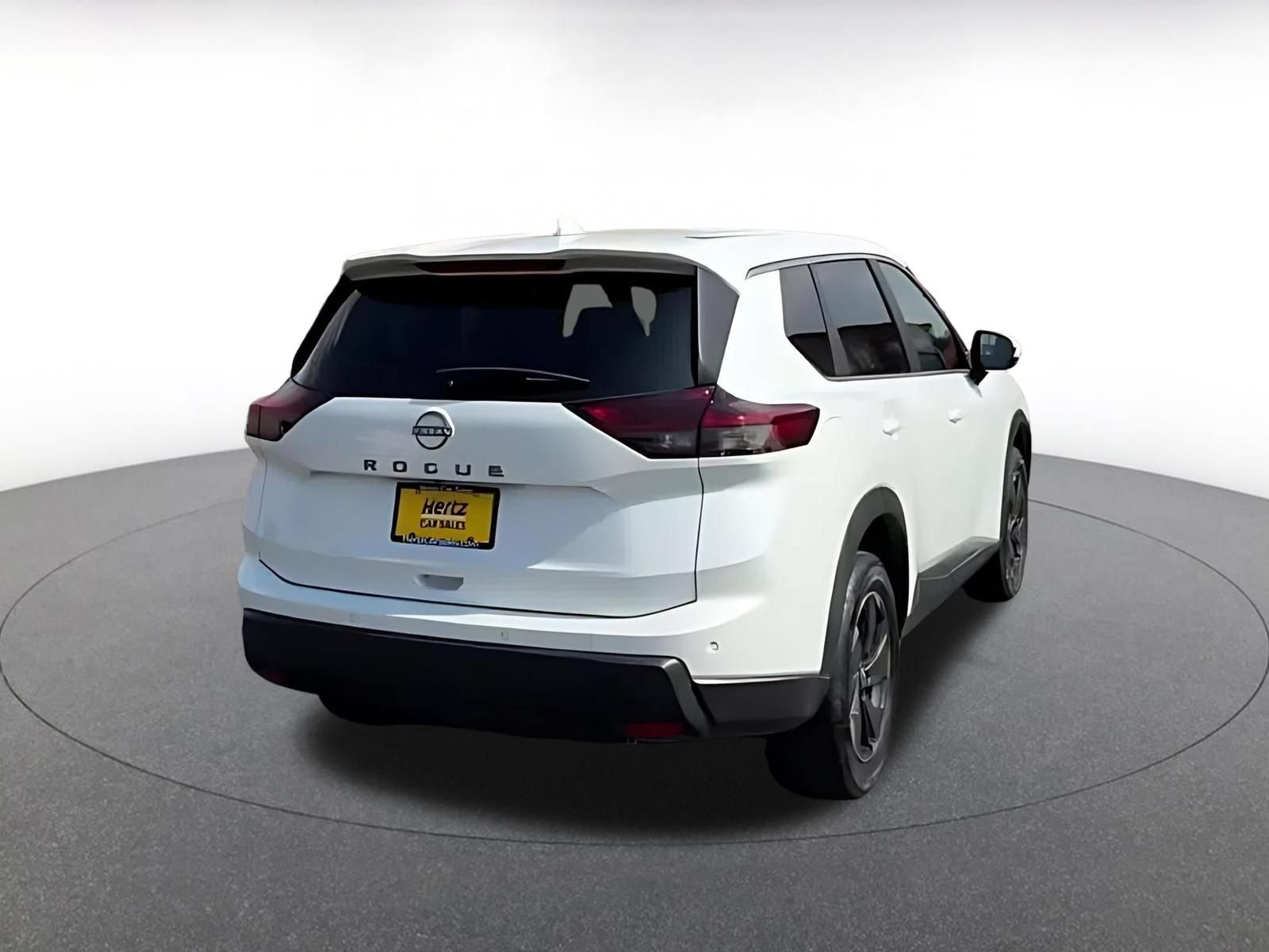 Thumbnail: 2025 Nissan Rogue - 11