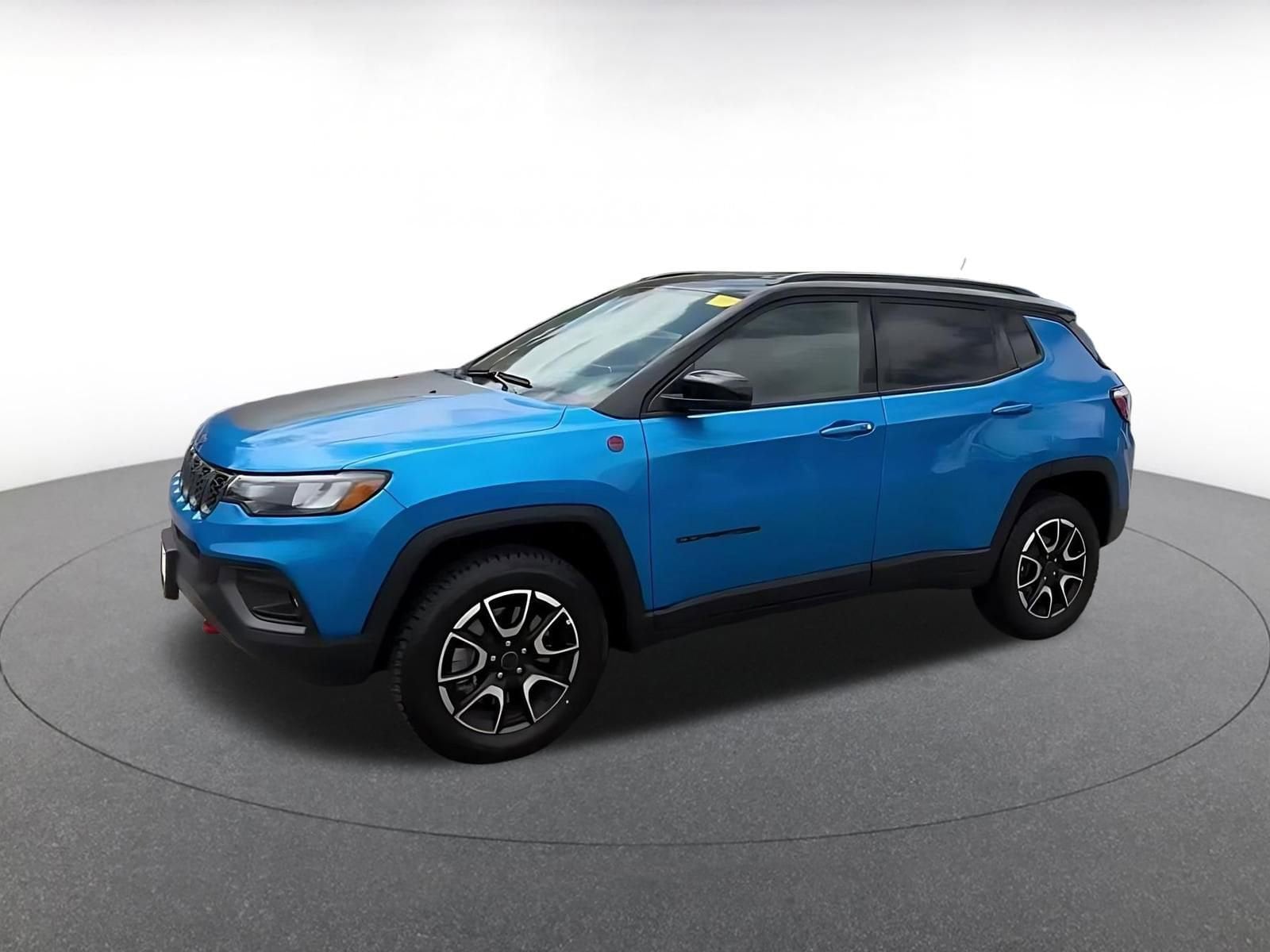 Thumbnail: 2025 Jeep Compass - 8