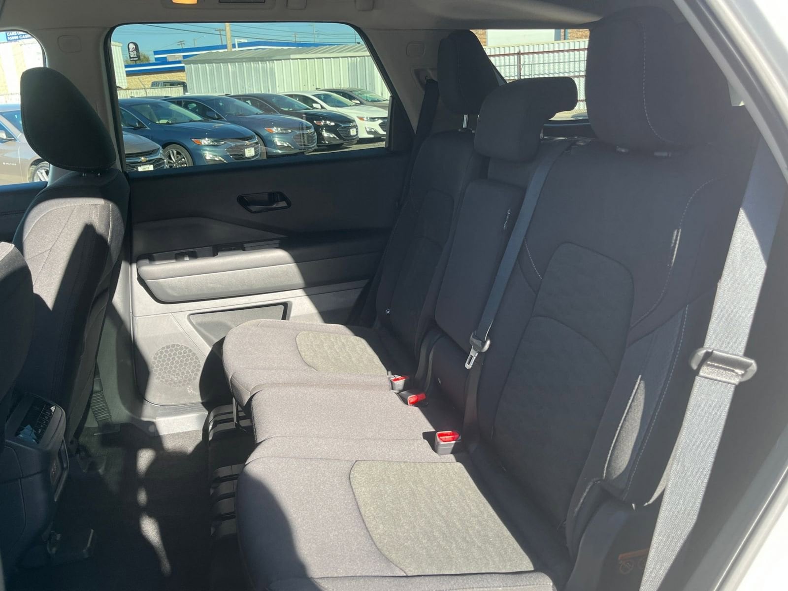 Thumbnail: 2025 Nissan Pathfinder - 25