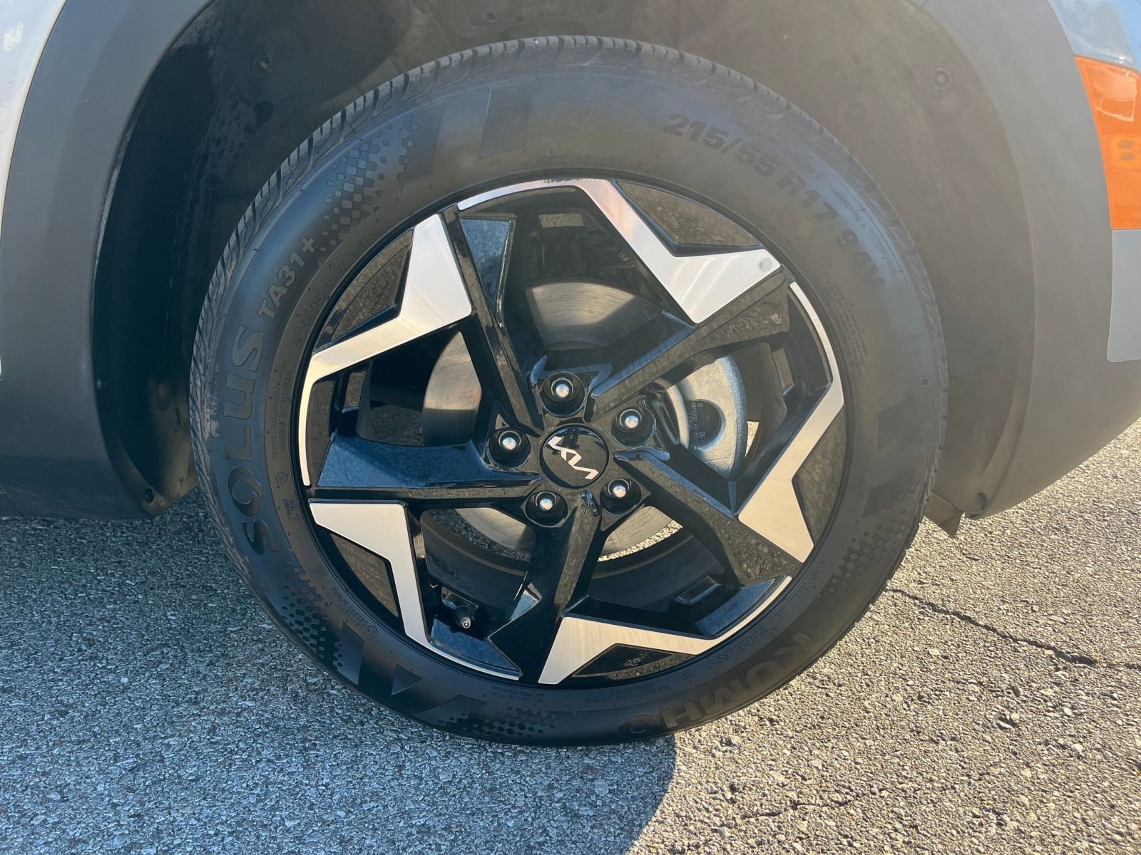 Thumbnail: 2025 Kia Seltos - 29