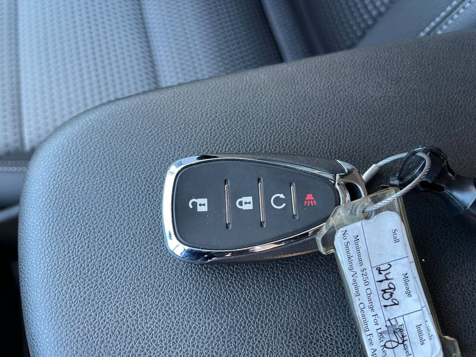 Thumbnail: 2025 Chevrolet Trax - 21