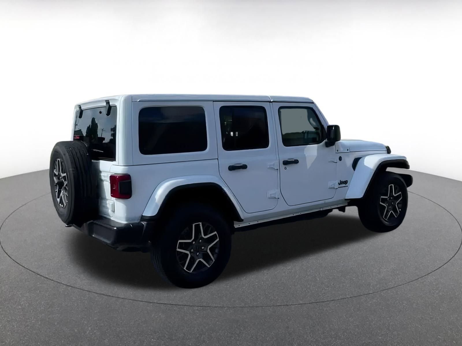 Thumbnail: 2025 Jeep Wrangler - 14