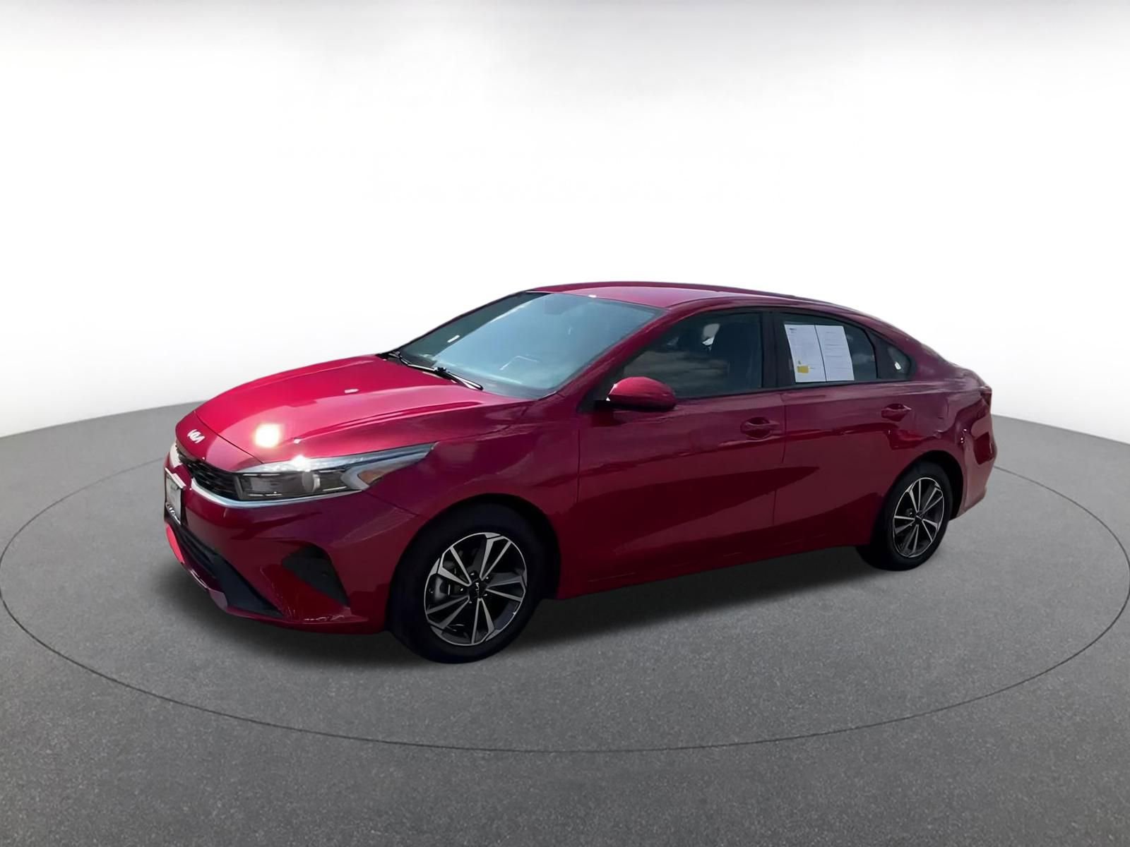 Thumbnail: 2024 Kia Forte - 6