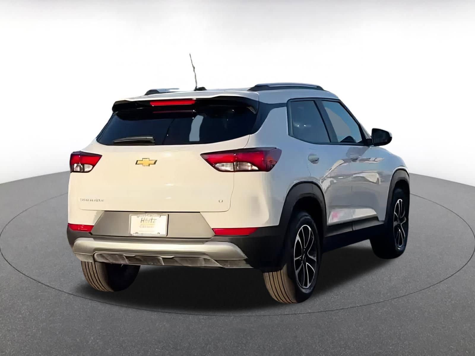 Thumbnail: 2025 Chevrolet TrailBlazer - 12