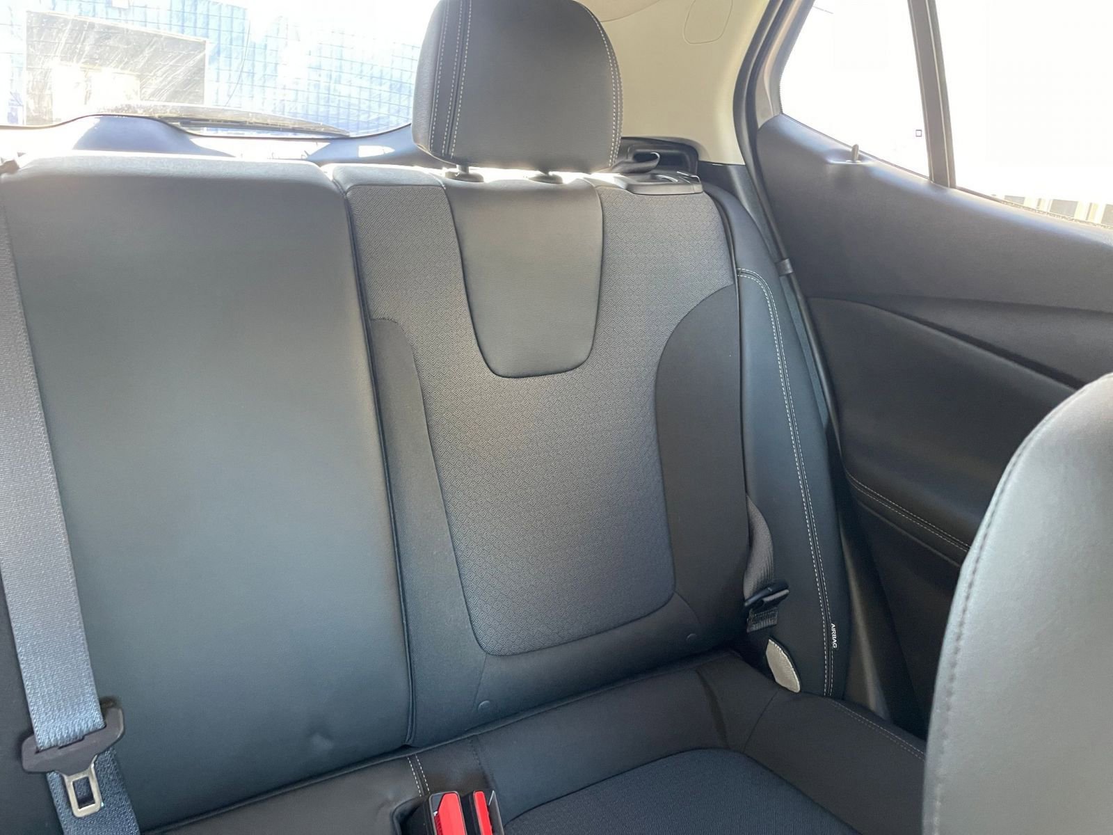 Thumbnail: 2025 Buick Encore GX - 35