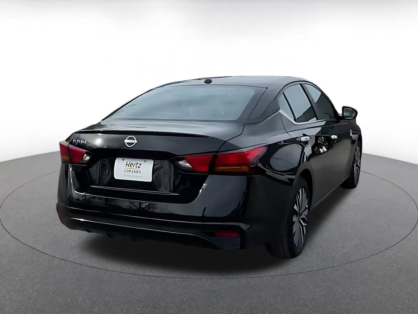 Thumbnail: 2025 Nissan Altima - 14