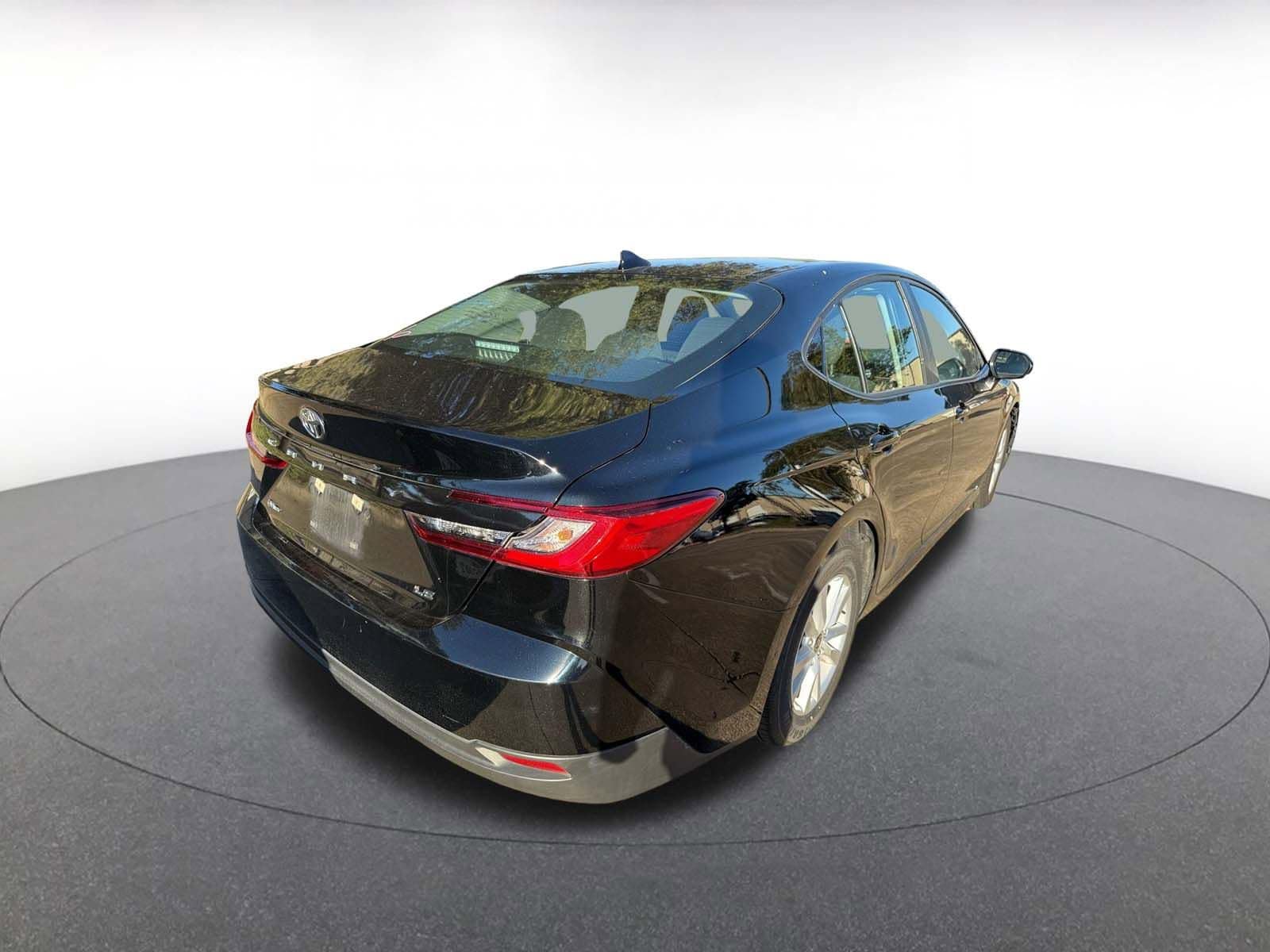 Thumbnail: 2025 Toyota Camry - 4