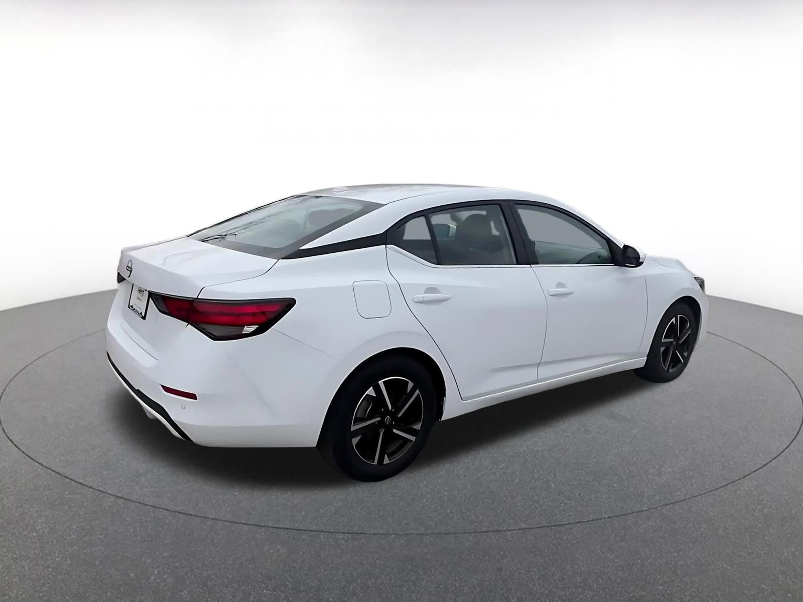 Thumbnail: 2025 Nissan Sentra - 15