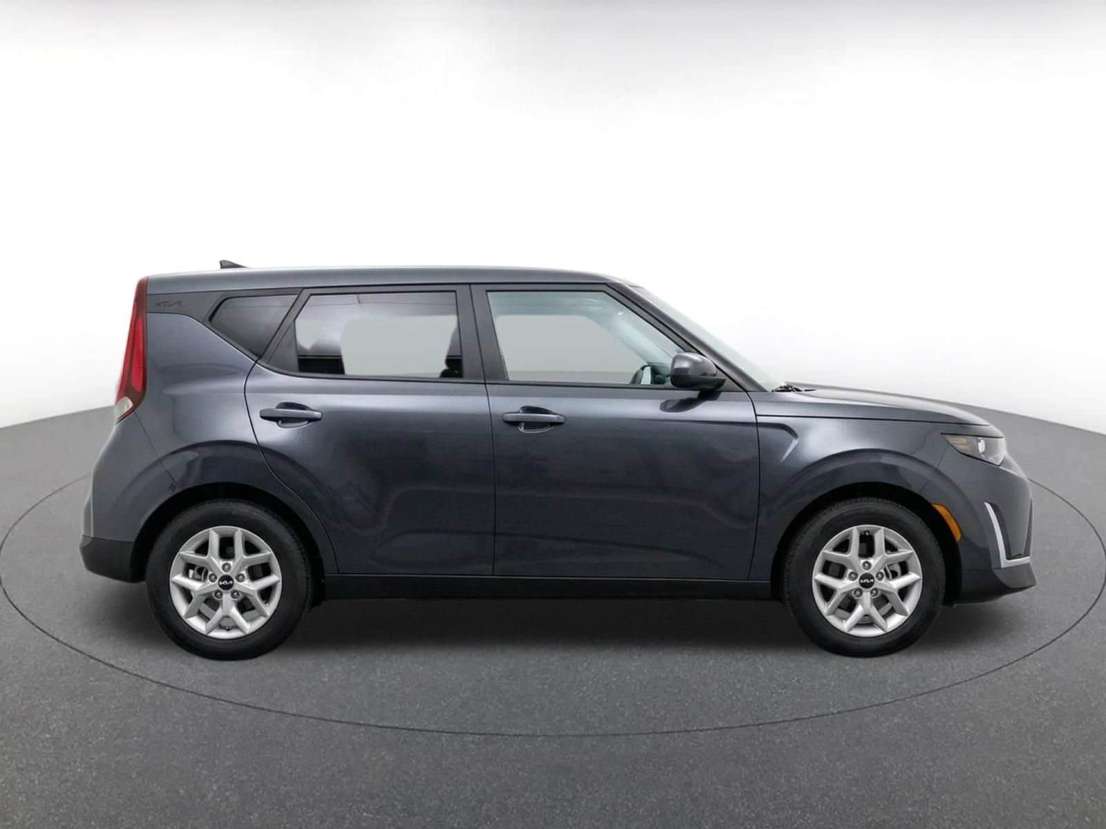 Thumbnail: 2025 Kia Soul - 10