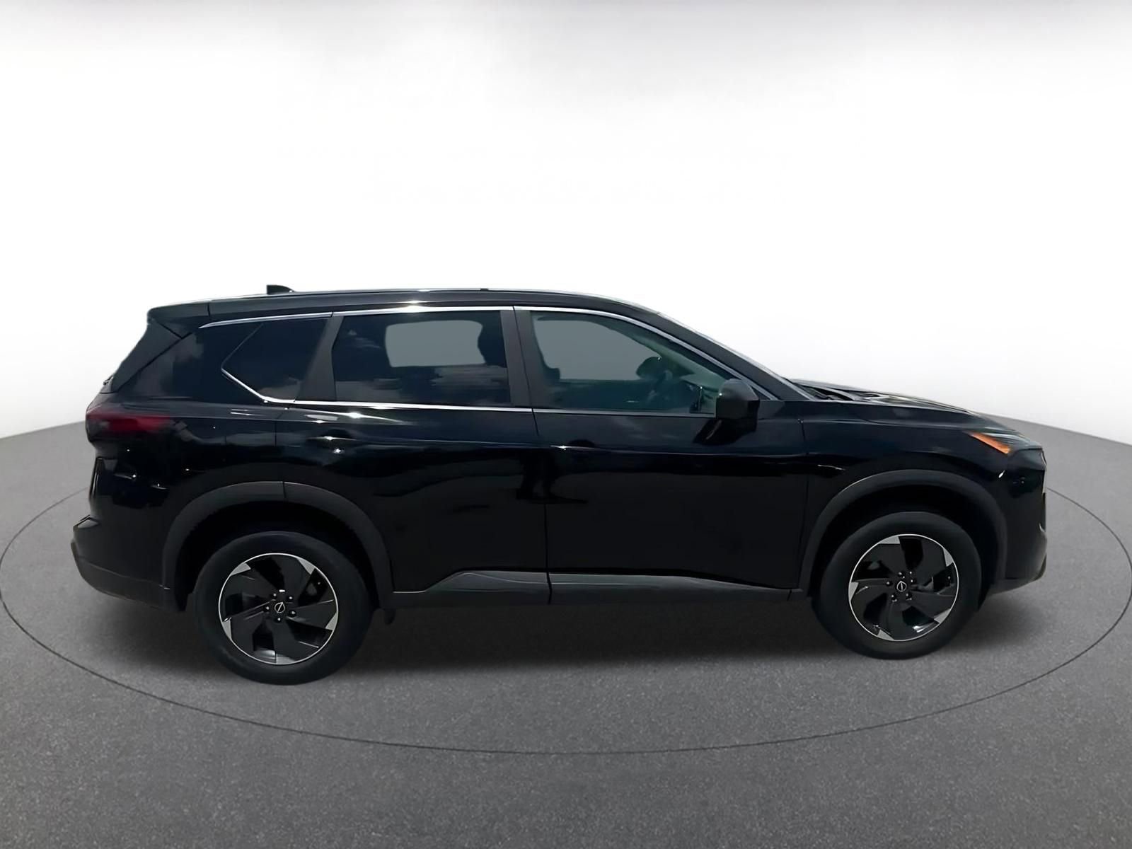 Thumbnail: 2025 Nissan Rogue - 16