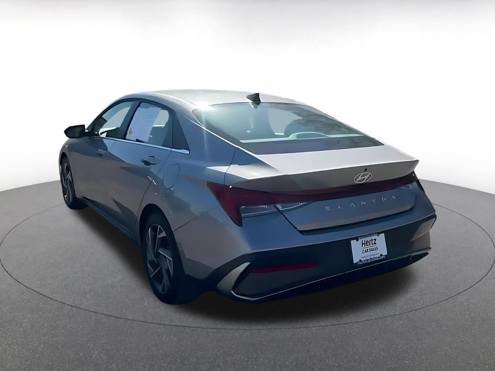 Thumbnail: 2025 Hyundai Elantra - 11