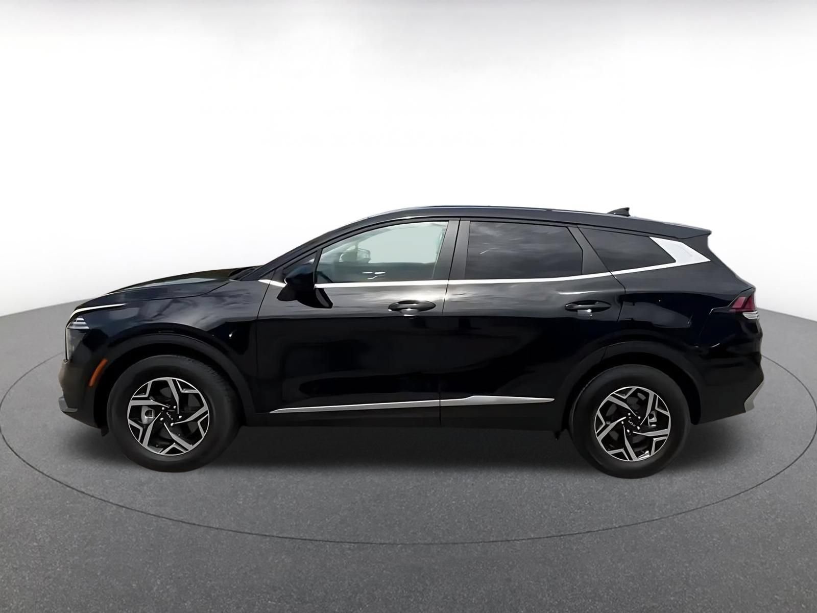 Thumbnail: 2025 Kia Sportage - 9