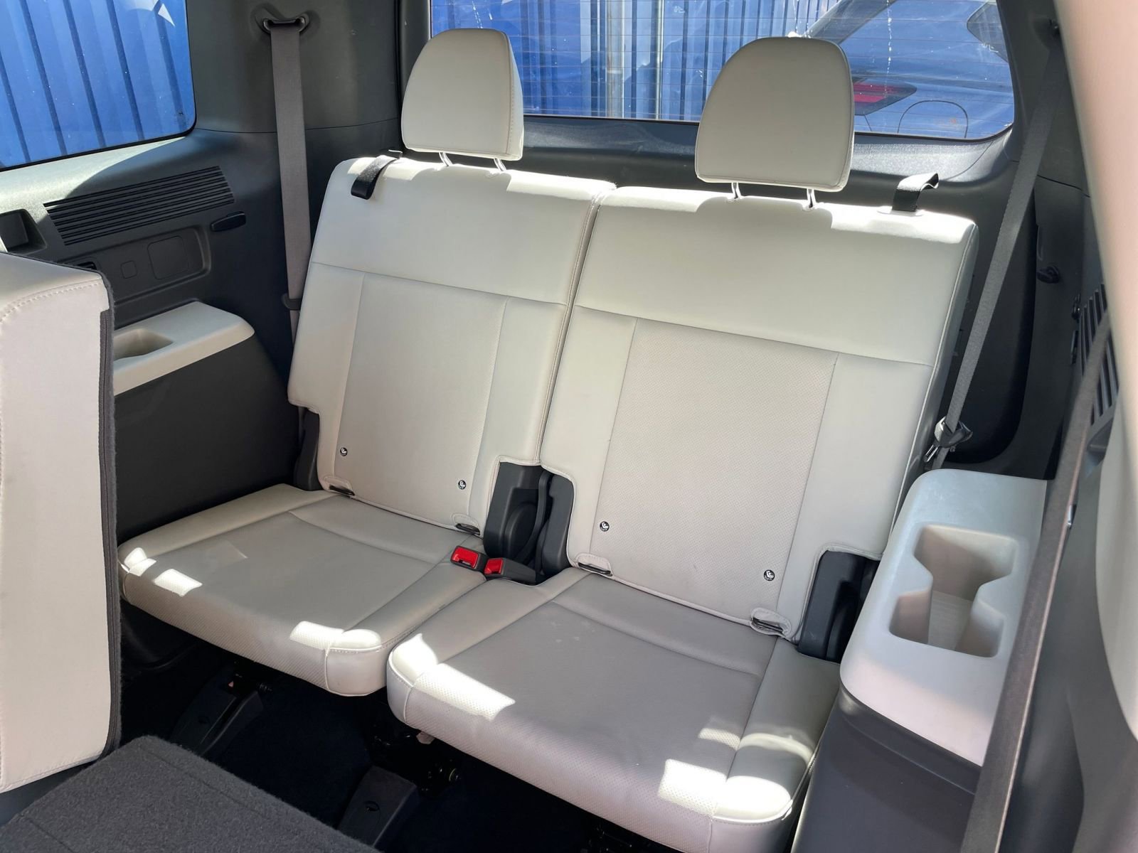 Thumbnail: 2025 Hyundai Santa Fe - 31