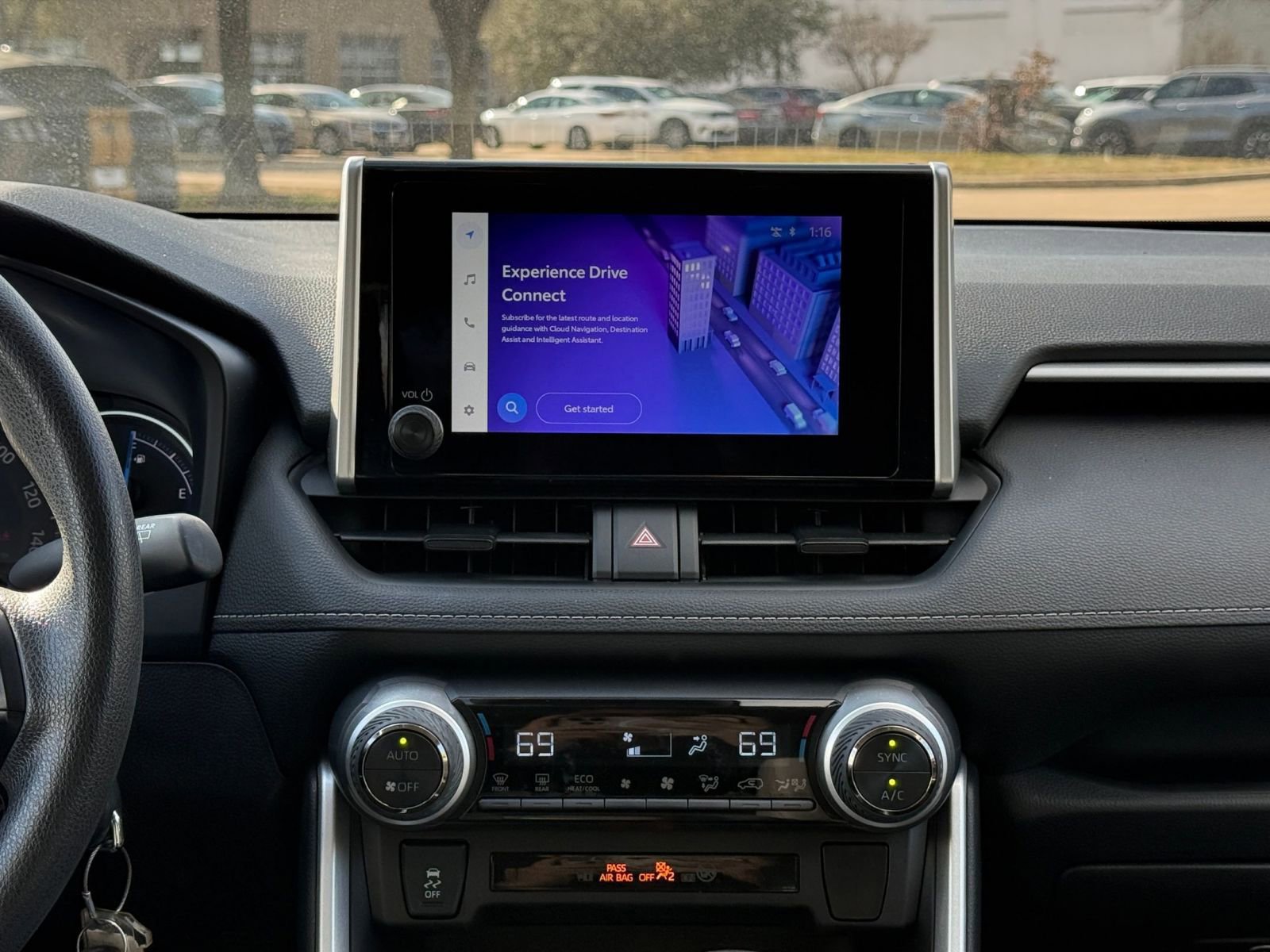 Thumbnail: 2025 Toyota RAV4 - 18