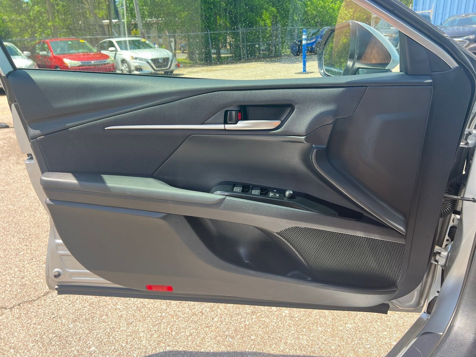 Thumbnail: 2025 Toyota Camry - 20