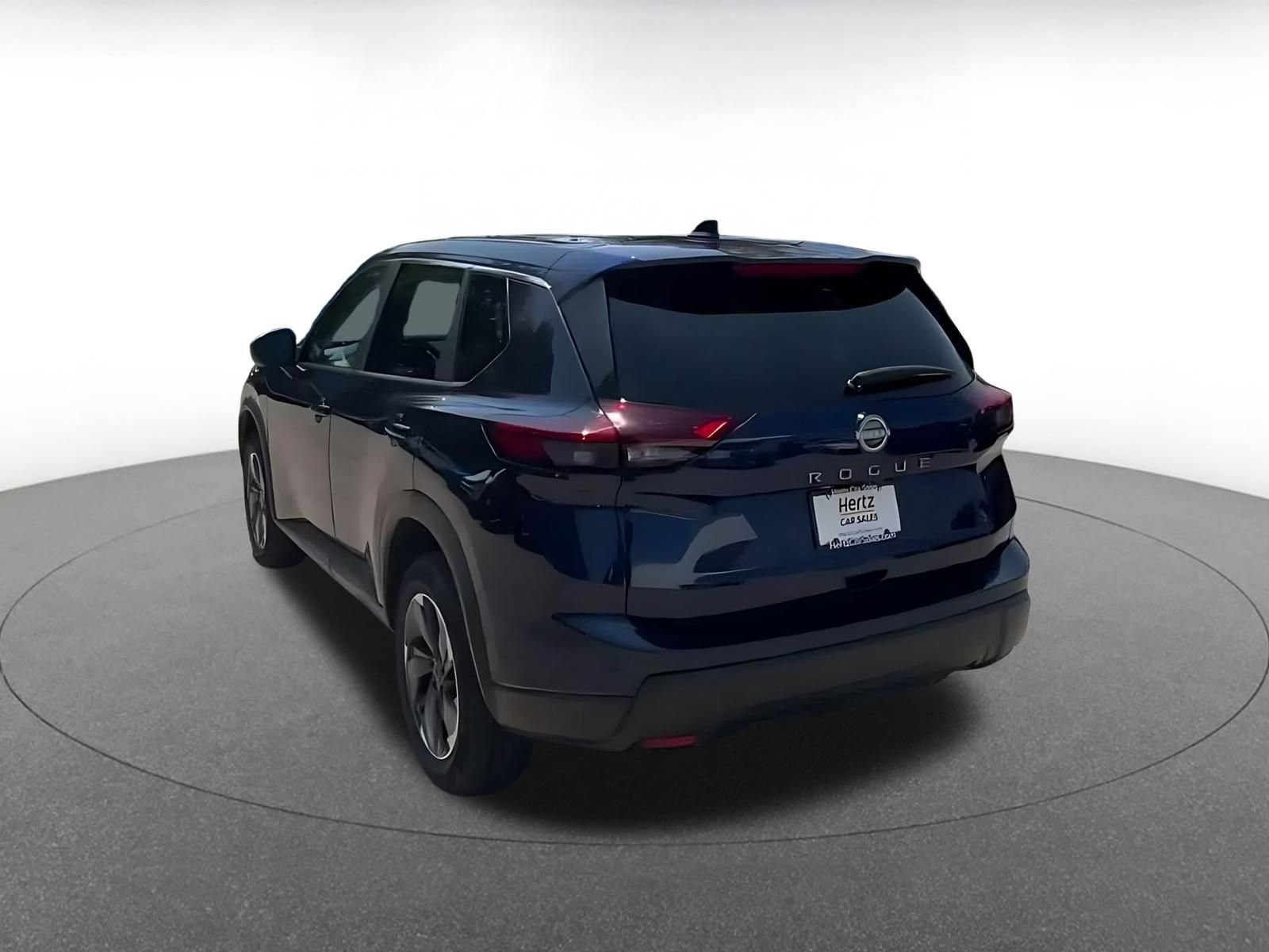Thumbnail: 2026 Nissan Rogue - 10
