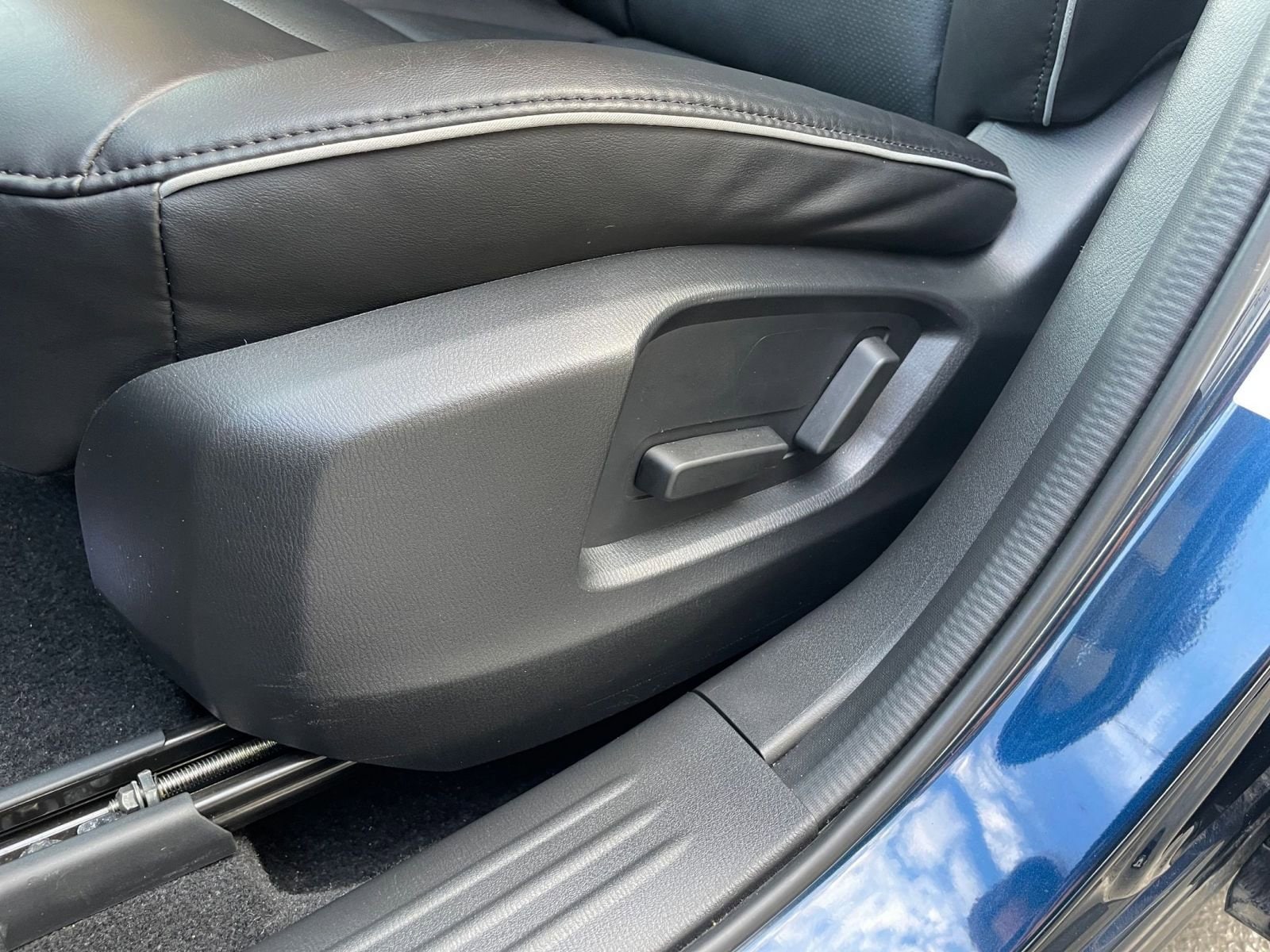 Thumbnail: 2025 Mazda CX-5 - 23