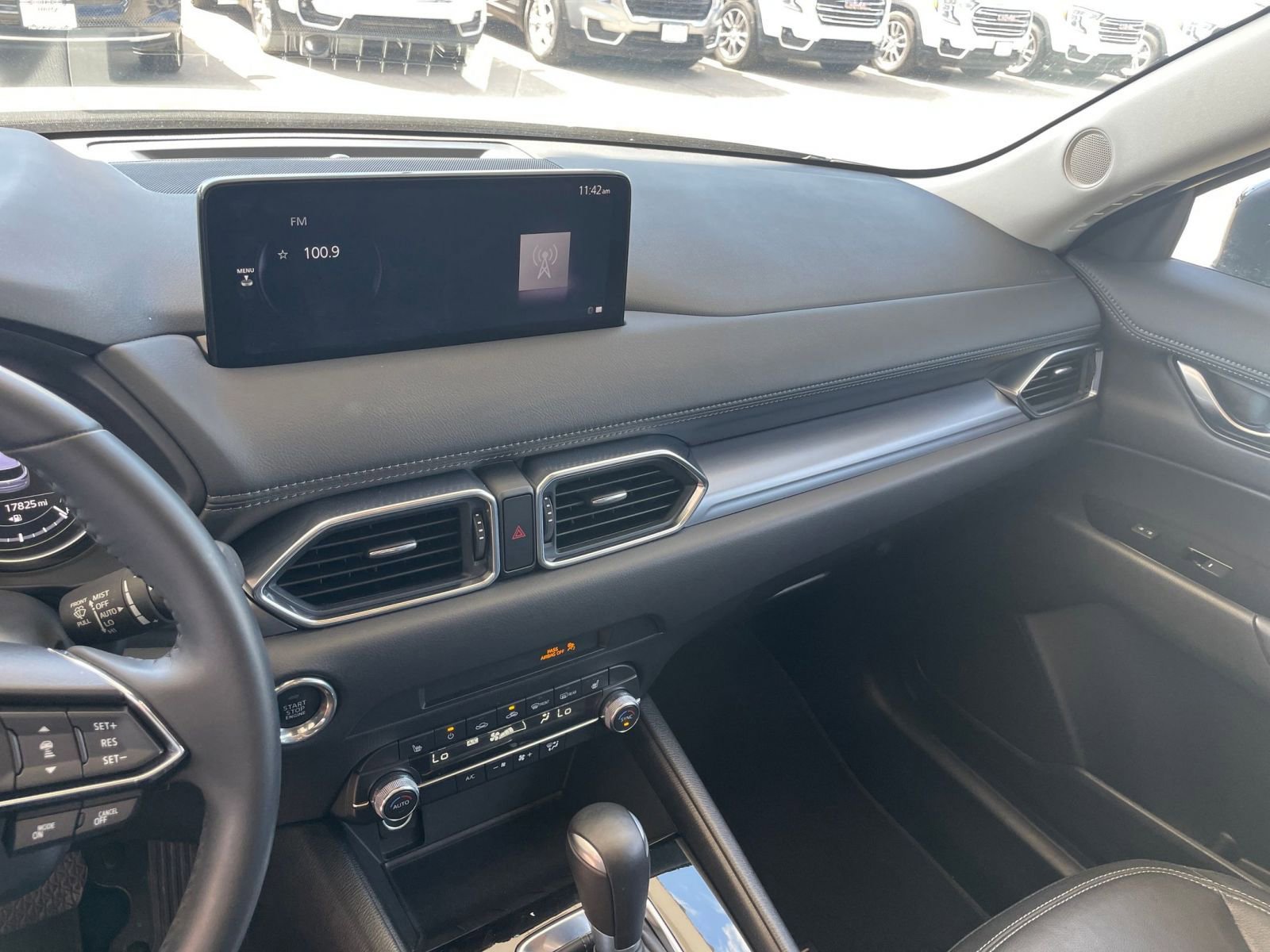 Thumbnail: 2025 Mazda CX-5 - 18