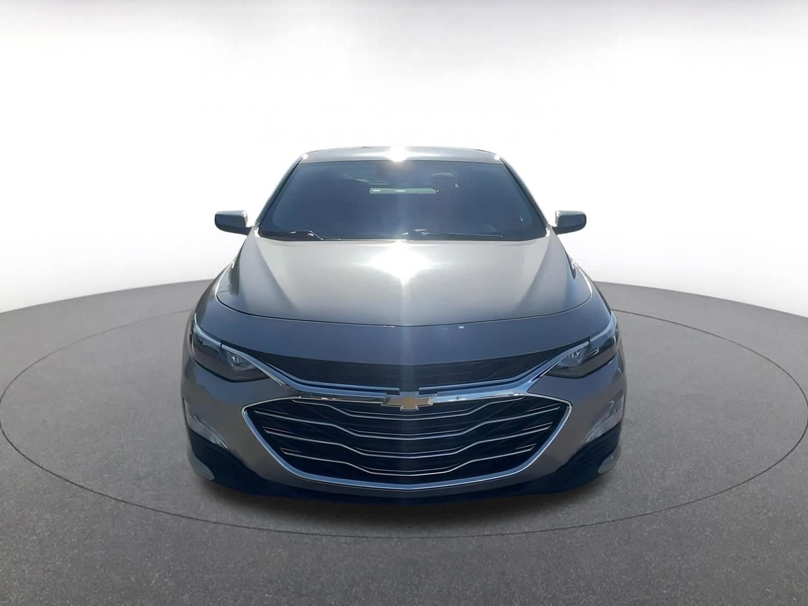Thumbnail: 2024 Chevrolet Malibu - 4