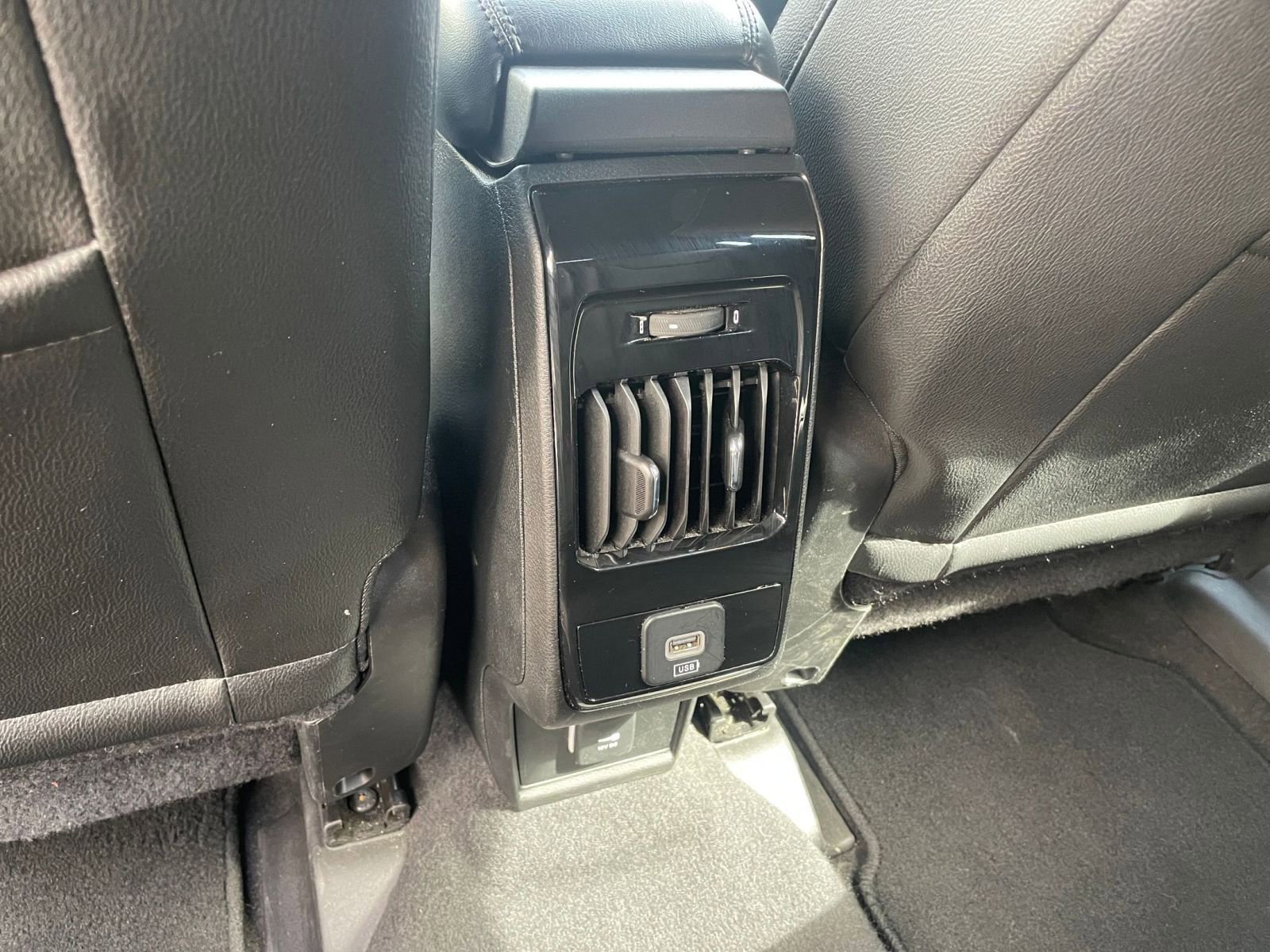 Thumbnail: 2025 Jeep Compass - 23