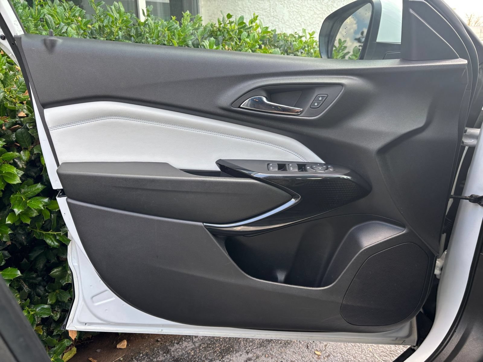 Thumbnail: 2025 Chevrolet Trax - 18