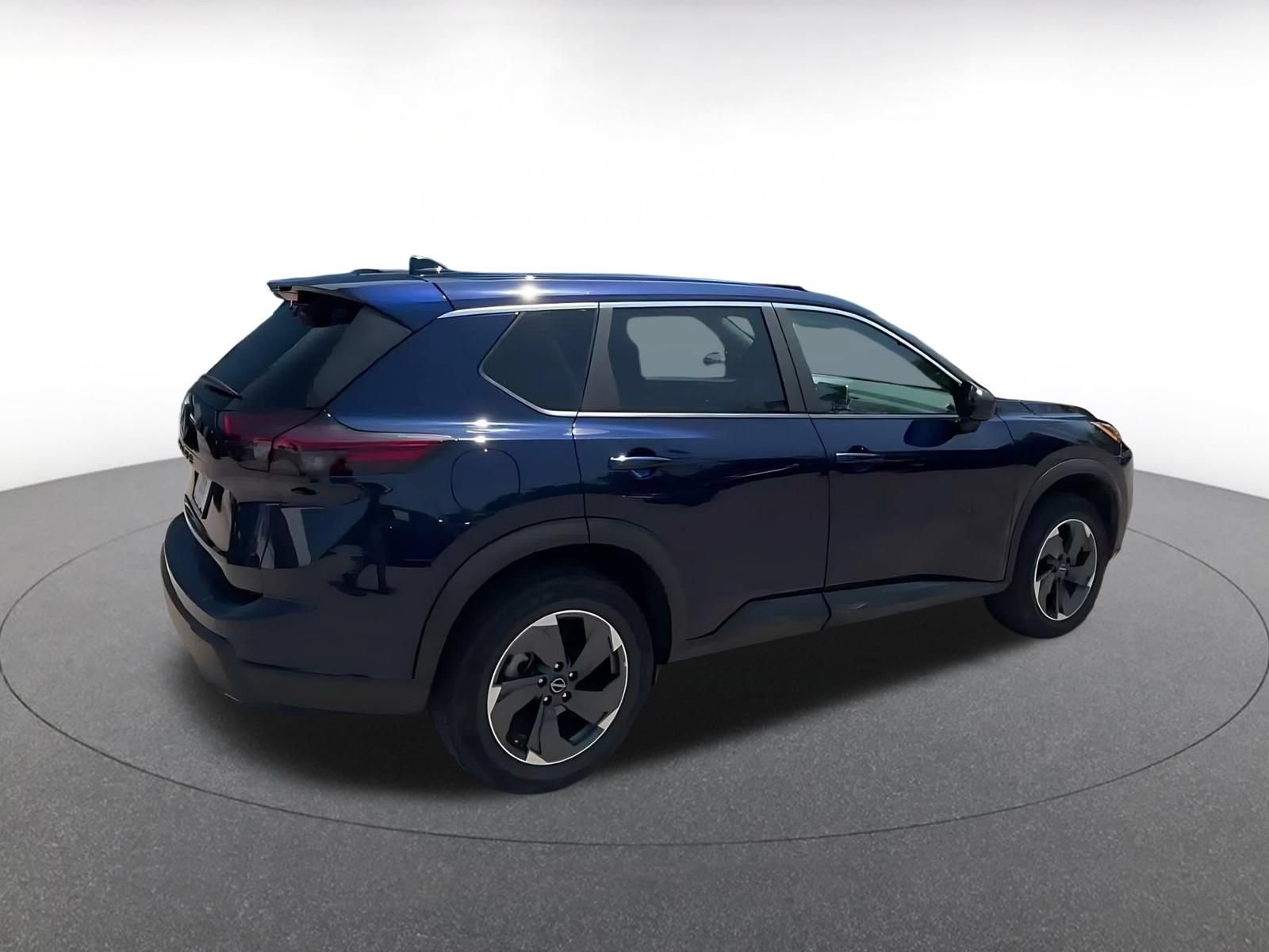 Thumbnail: 2026 Nissan Rogue - 13
