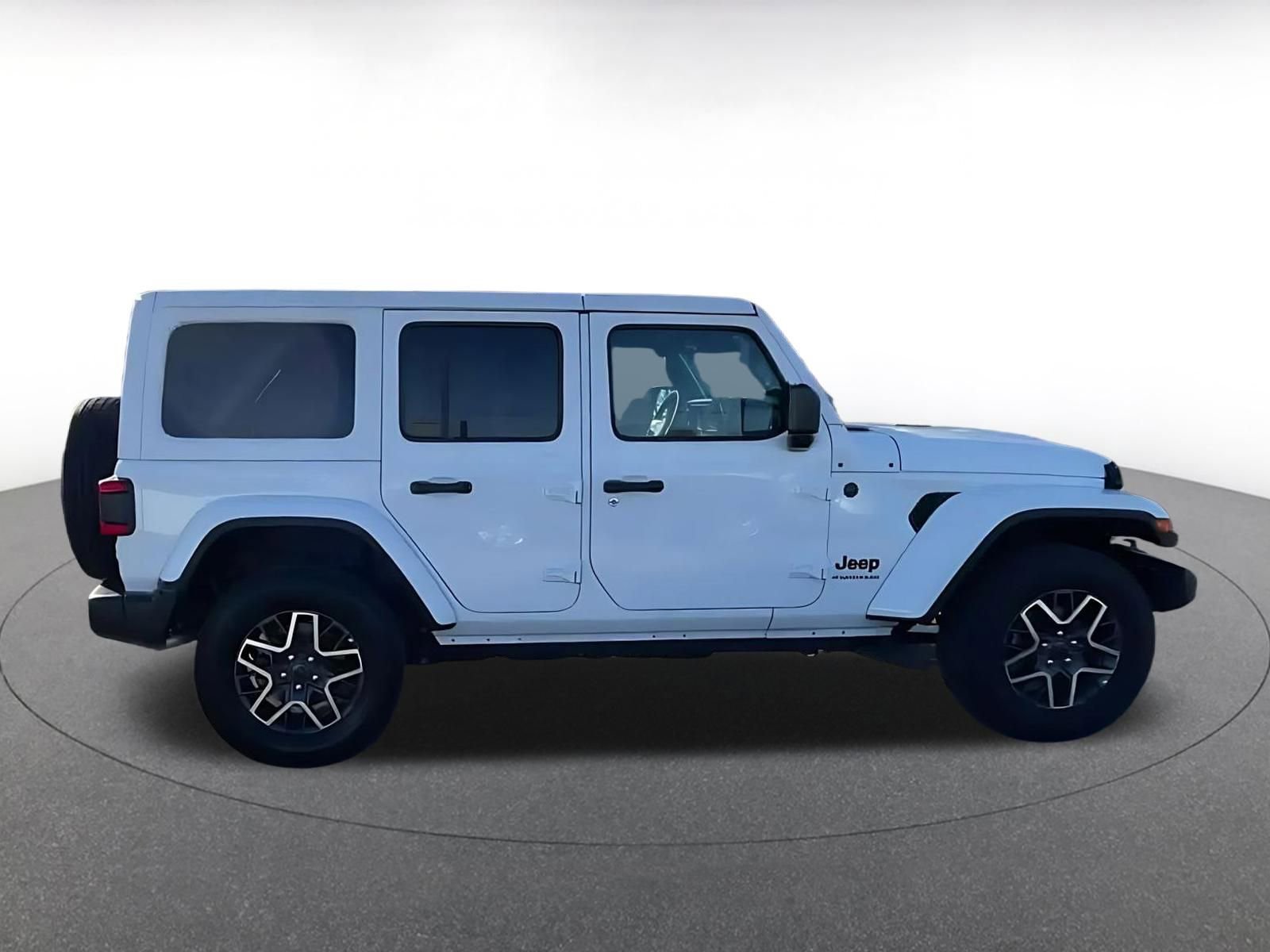 Thumbnail: 2025 Jeep Wrangler - 14