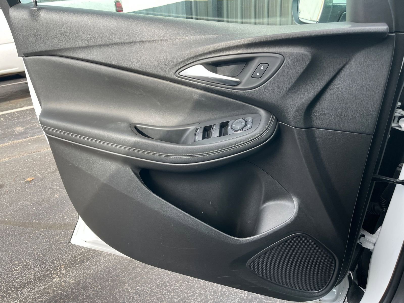 Thumbnail: 2025 Buick Encore GX - 20