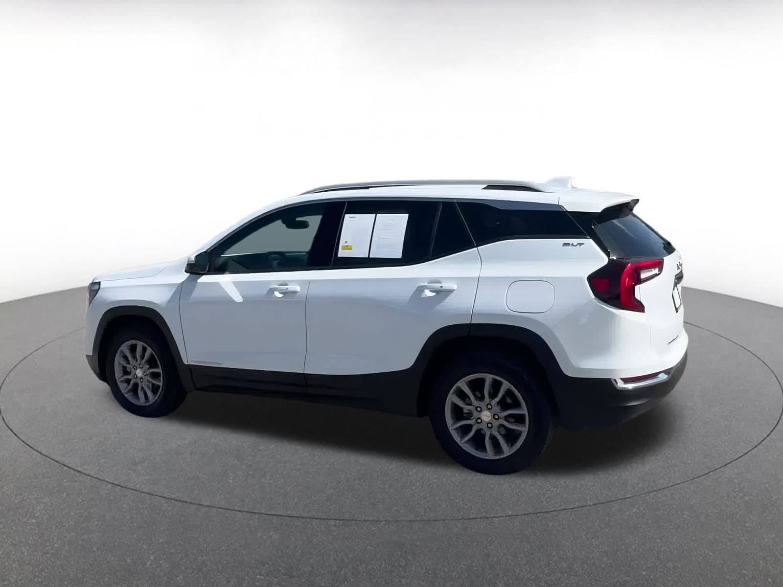 Thumbnail: 2024 GMC Terrain - 10