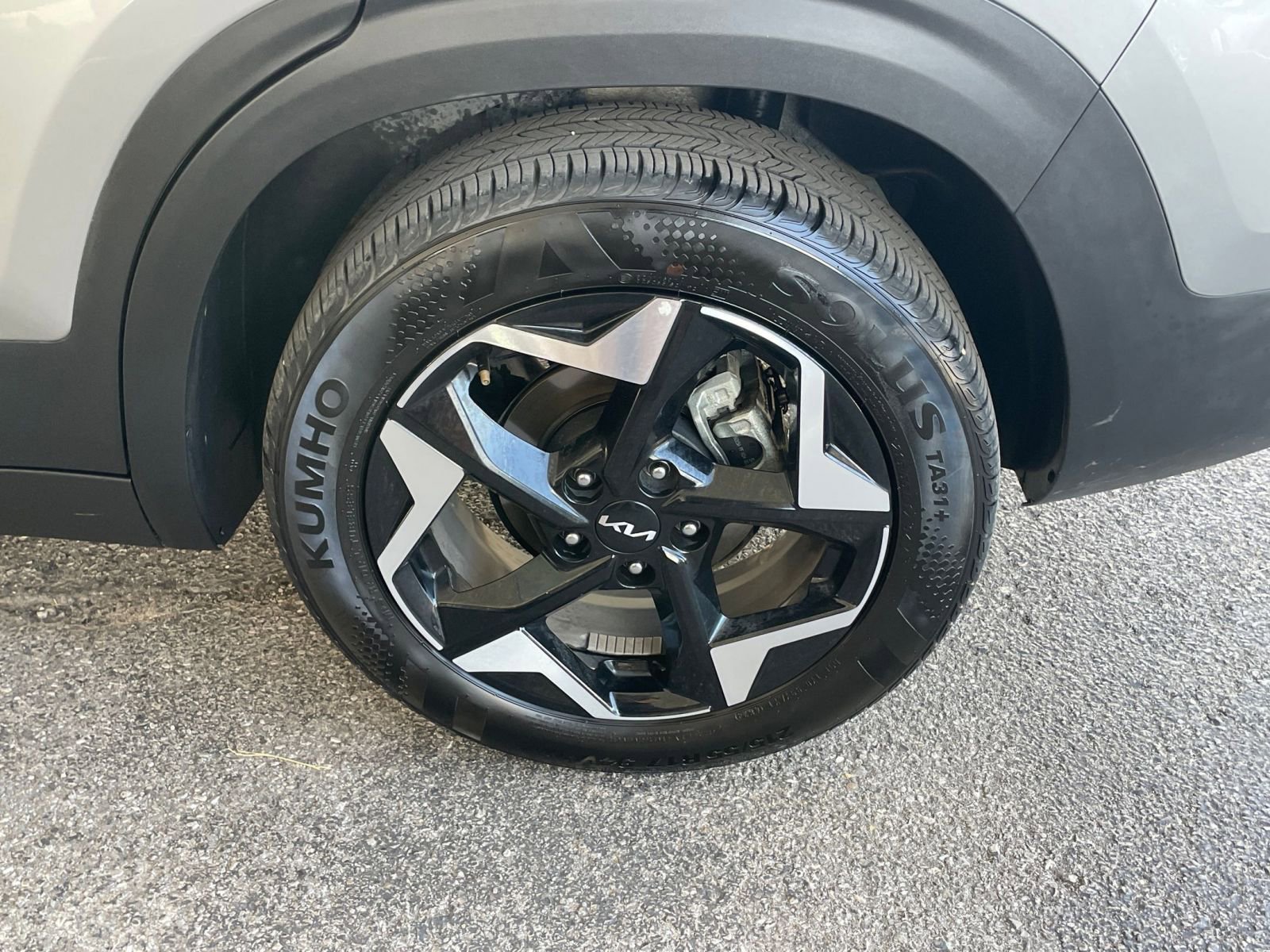 Thumbnail: 2025 Kia Seltos - 29