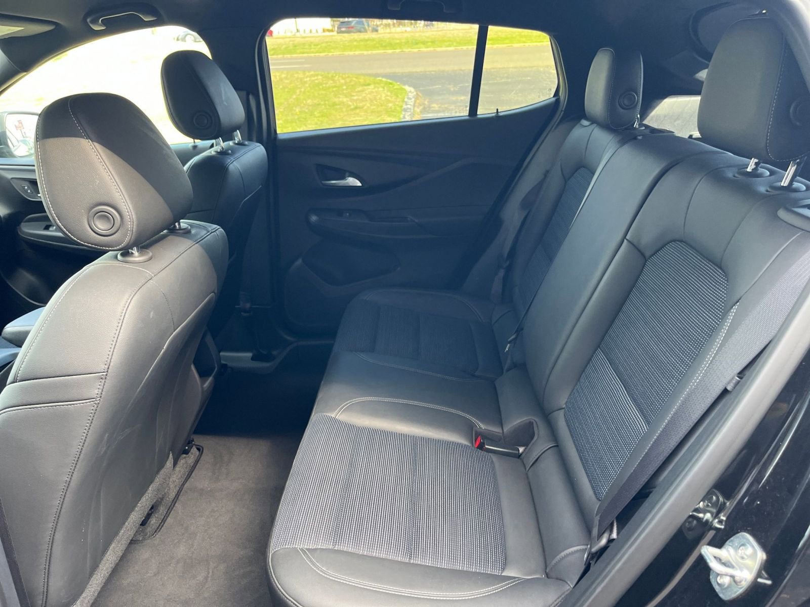 Thumbnail: 2025 Buick Envista - 24