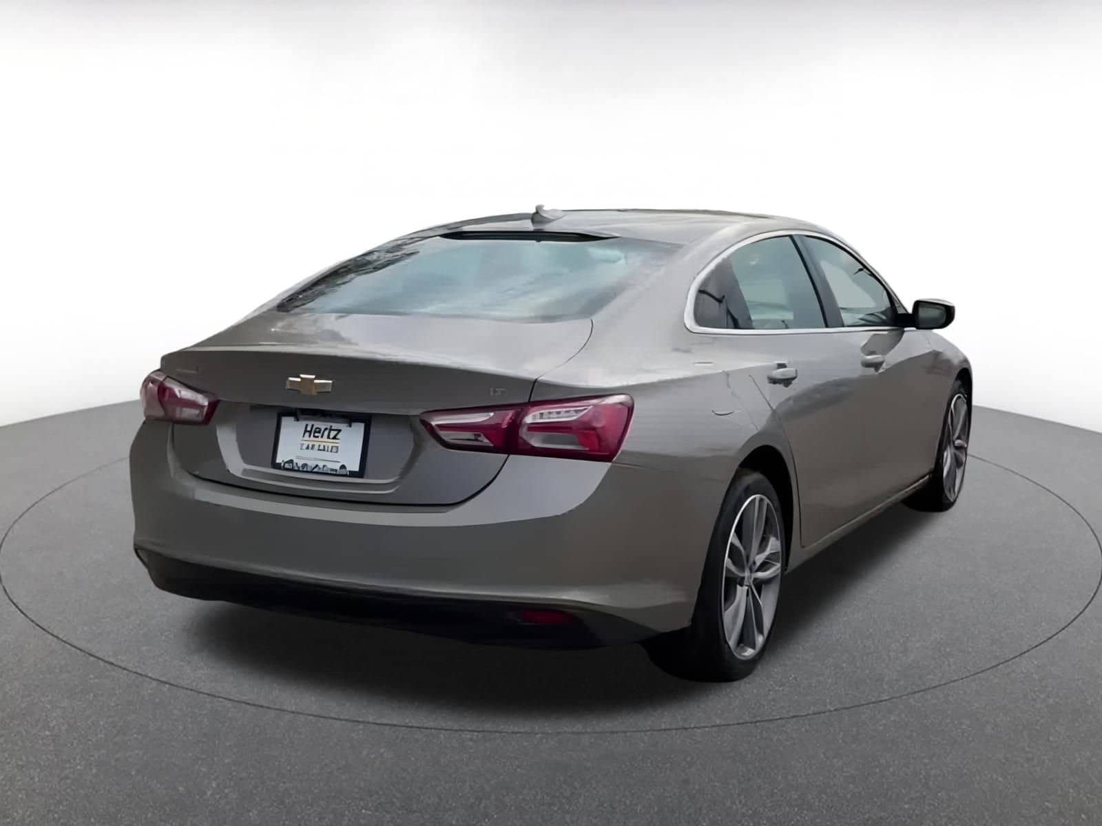 Thumbnail: 2024 Chevrolet Malibu - 14