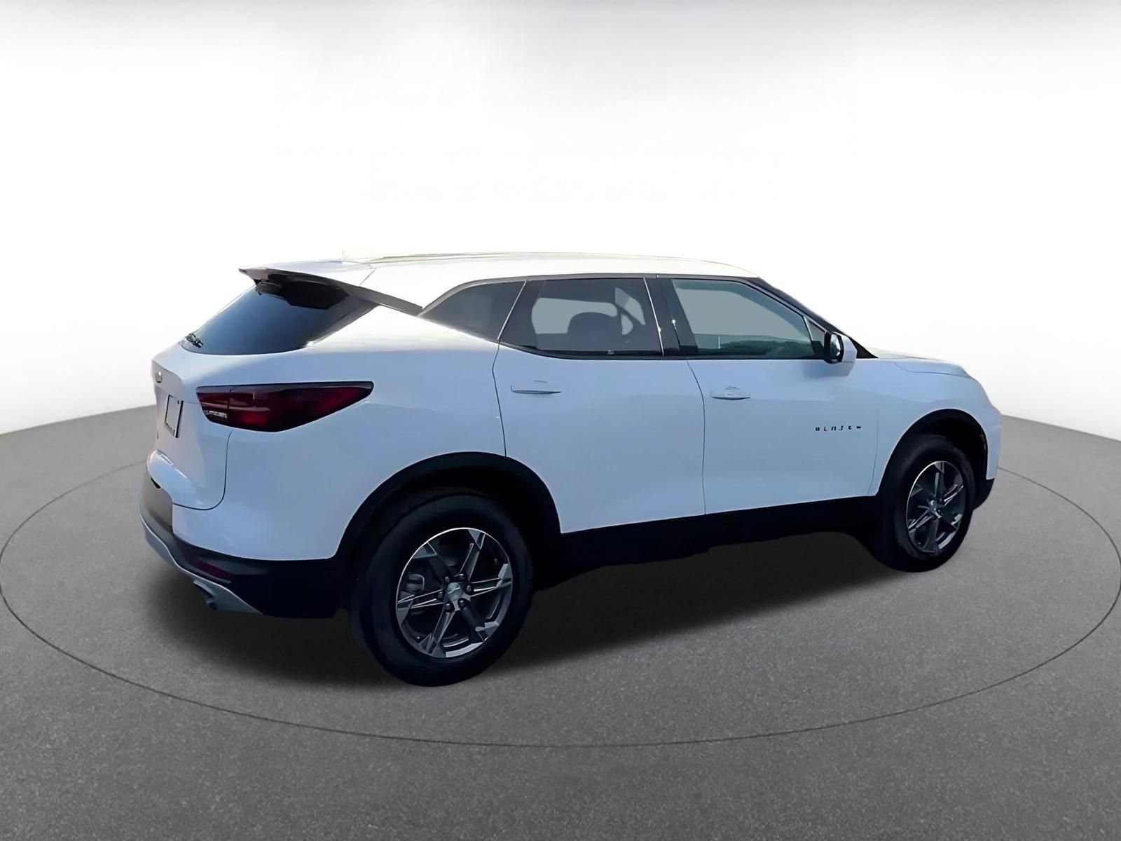 Thumbnail: 2025 Chevrolet Blazer - 14