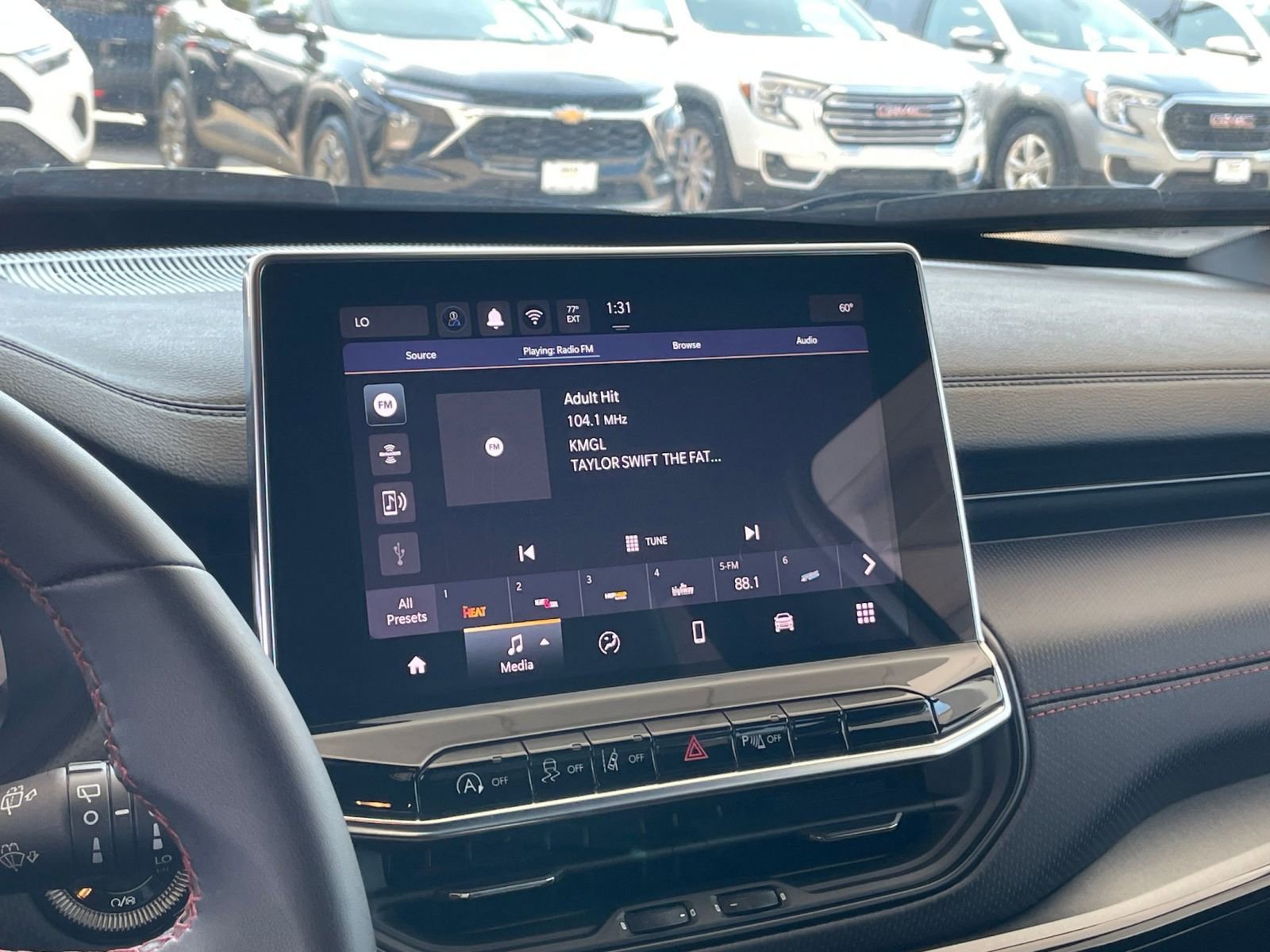 Thumbnail: 2025 Jeep Compass - 21