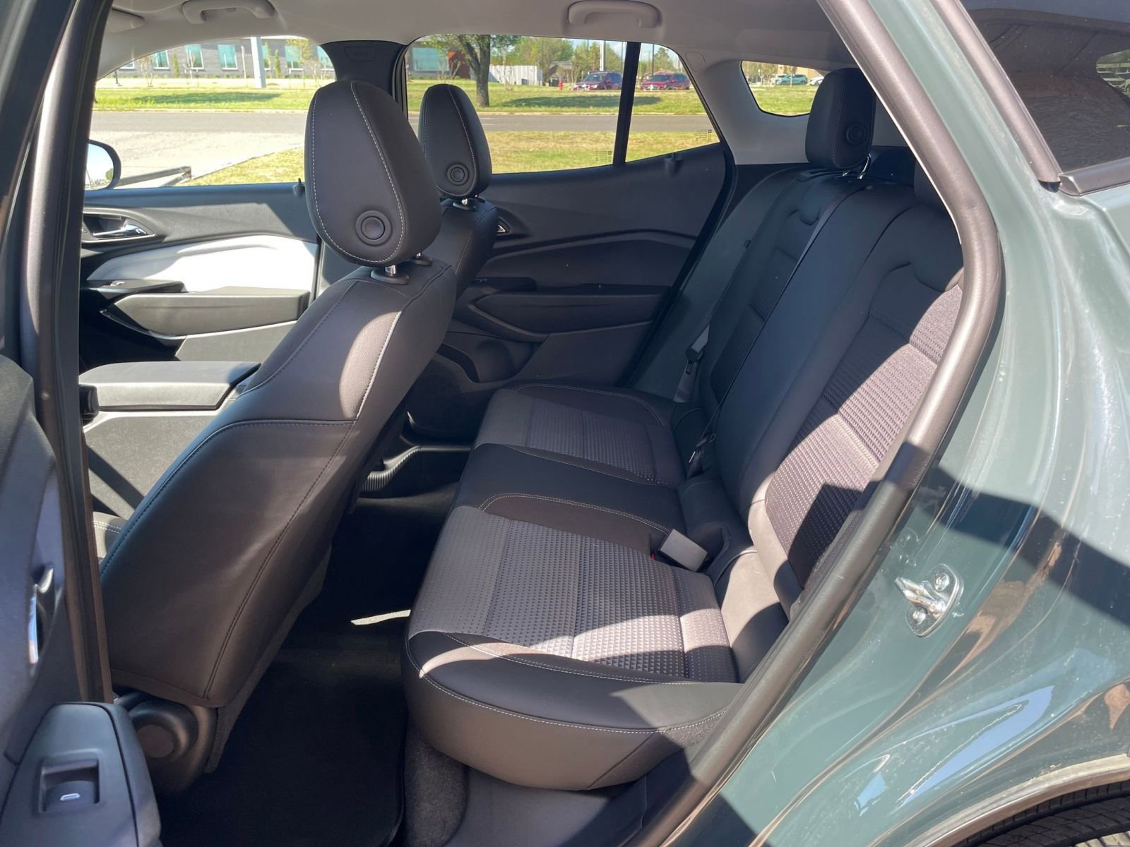 Thumbnail: 2025 Chevrolet Trax - 24