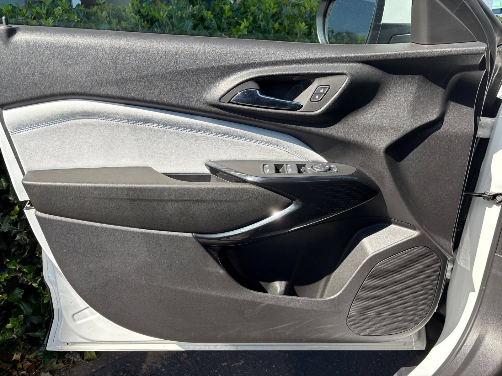 Thumbnail: 2025 Chevrolet Trax - 18