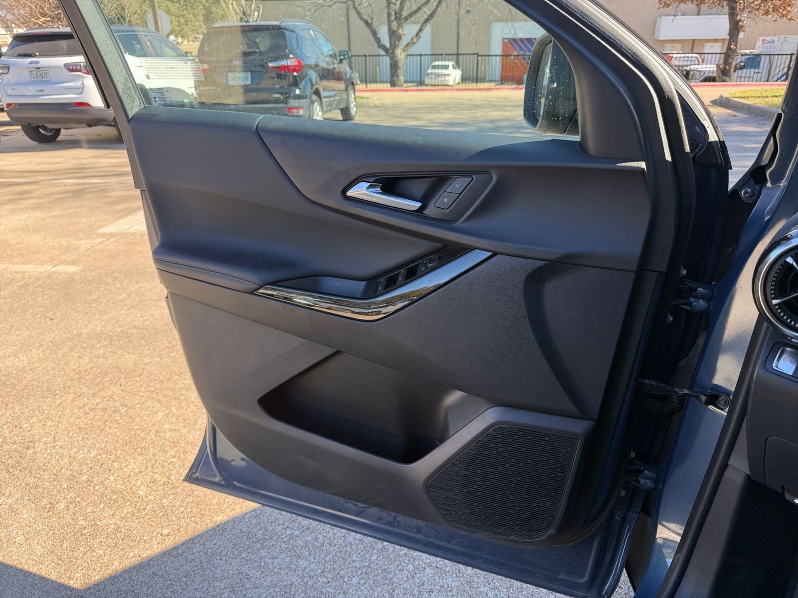 Thumbnail: 2025 Chevrolet Equinox - 20