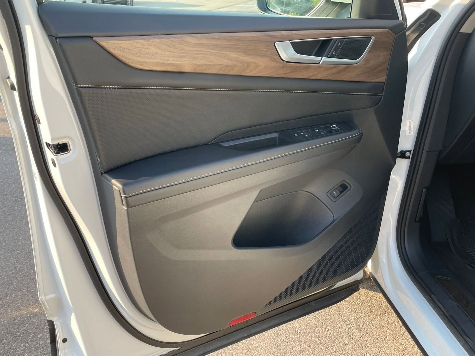 Thumbnail: 2024 Volkswagen Atlas - 20