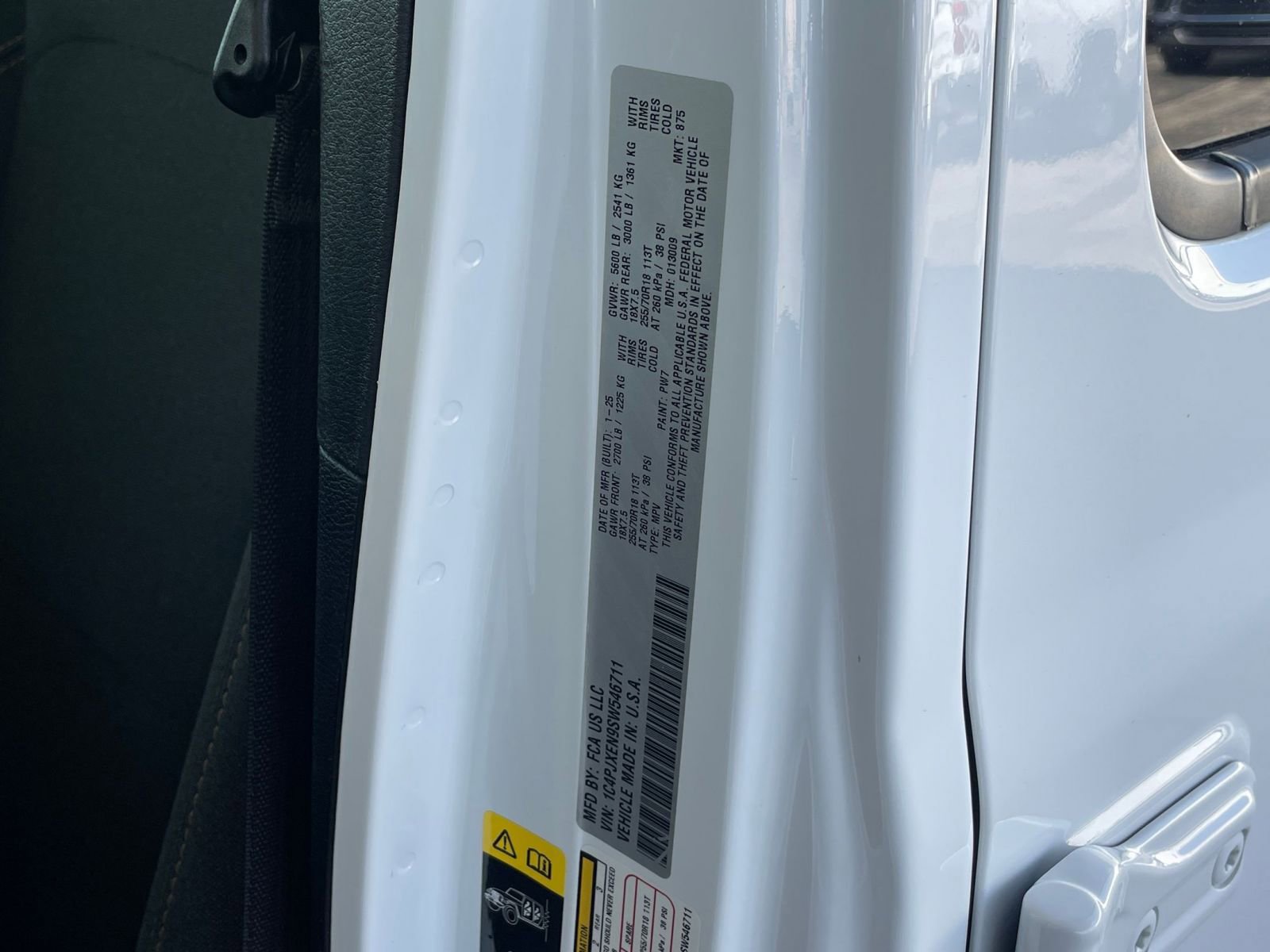 Thumbnail: 2025 Jeep Wrangler - 28