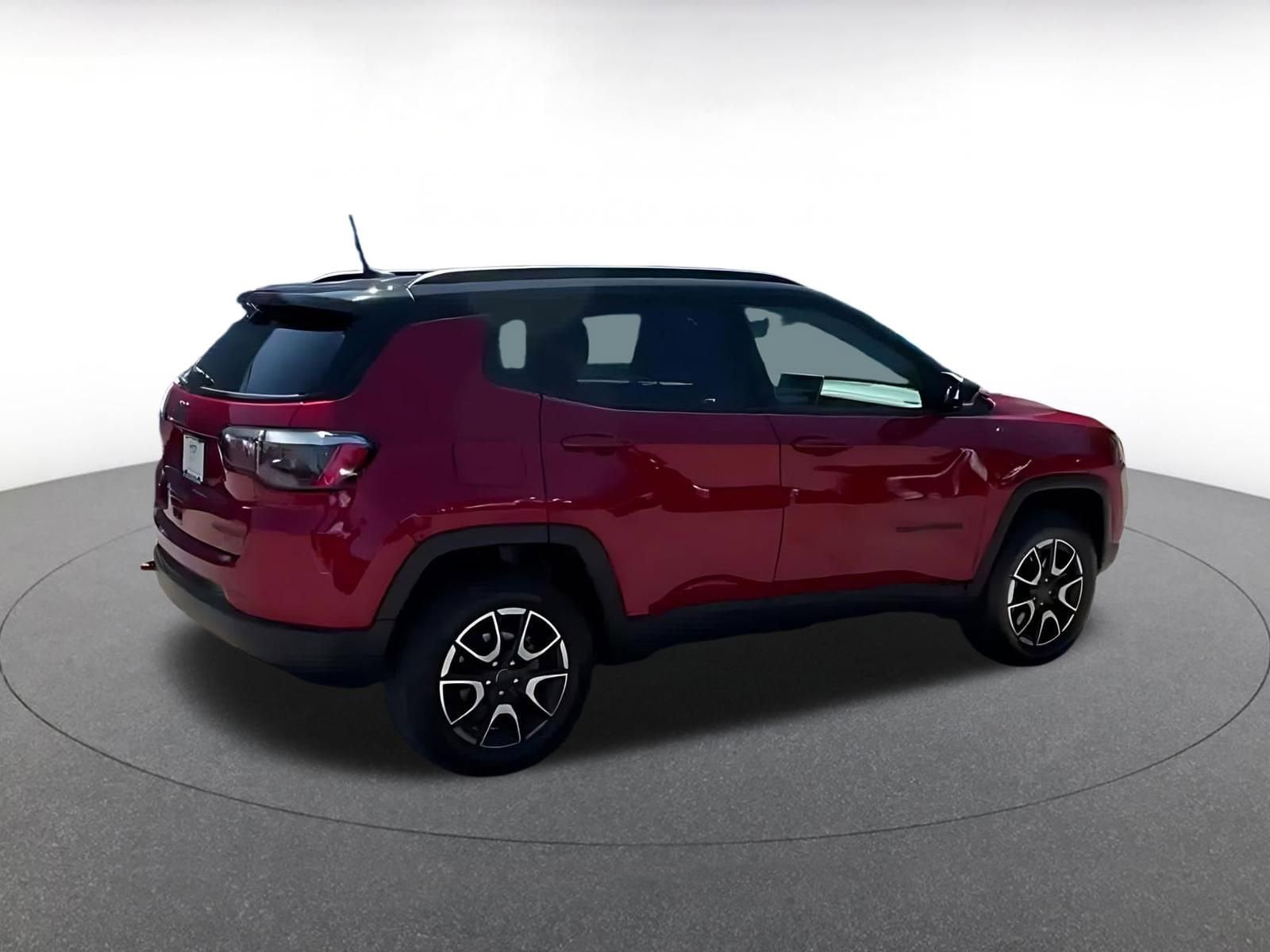 Thumbnail: 2025 Jeep Compass - 11