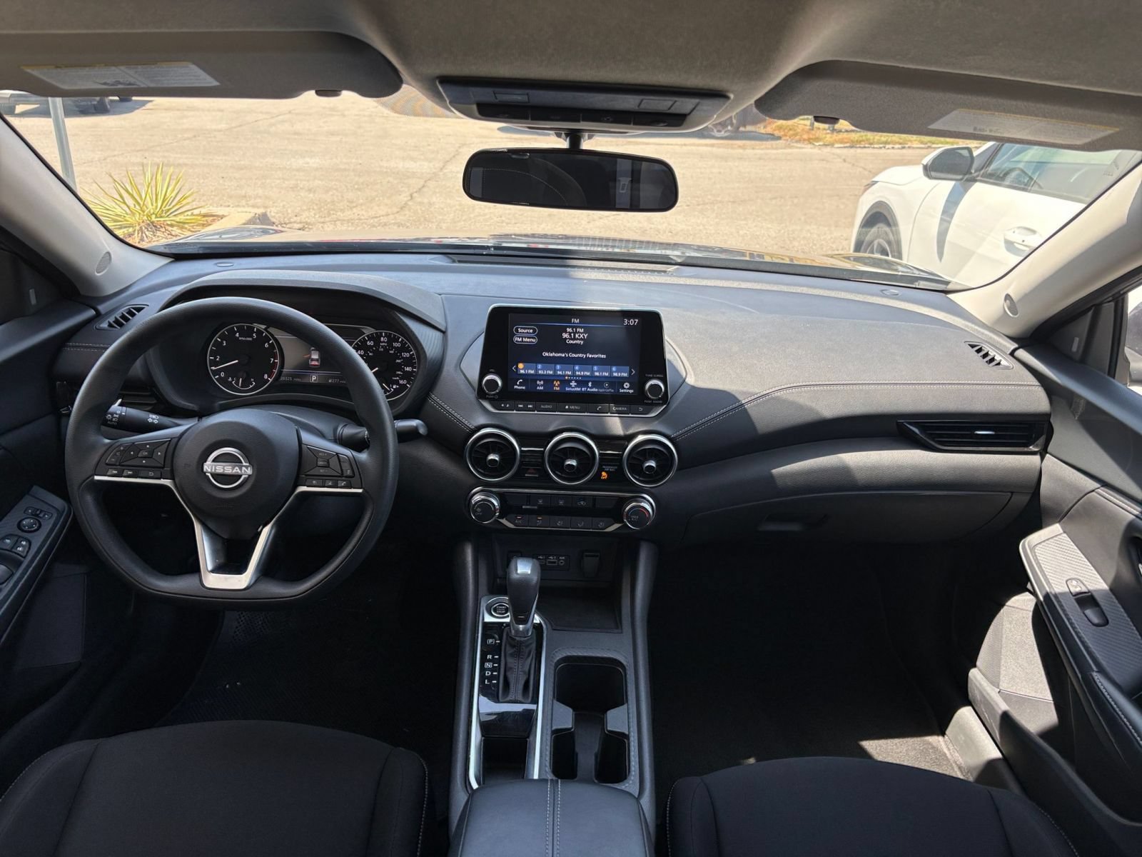Thumbnail: 2025 Nissan Sentra - 30