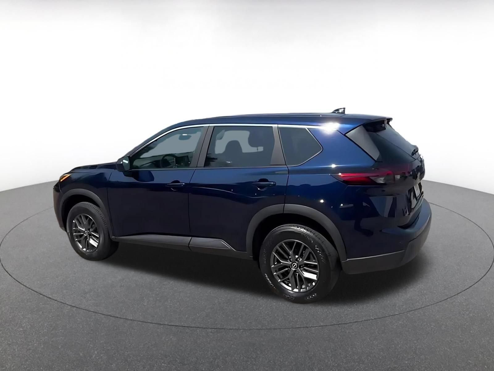 Thumbnail: 2026 Nissan Rogue - 10